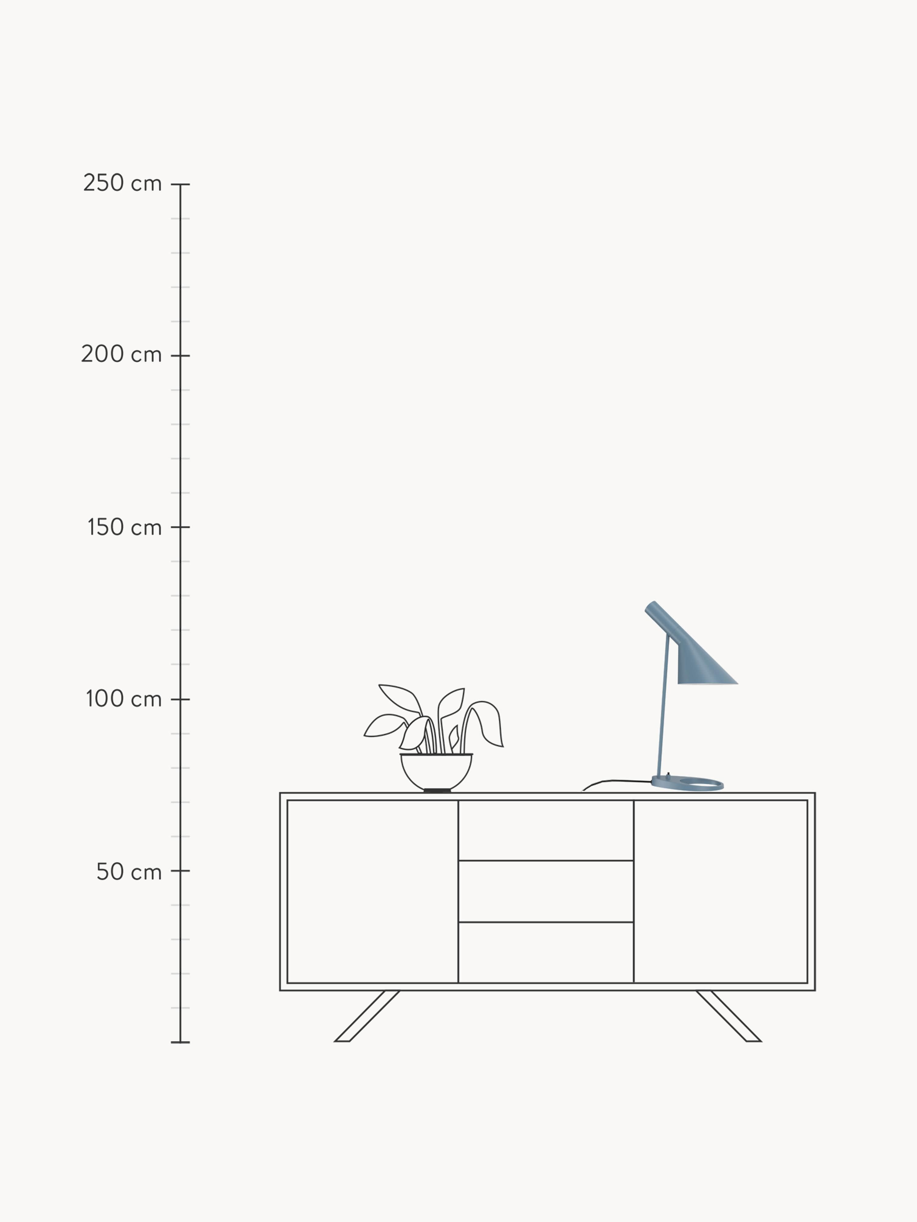 AJ Desk Lamp
