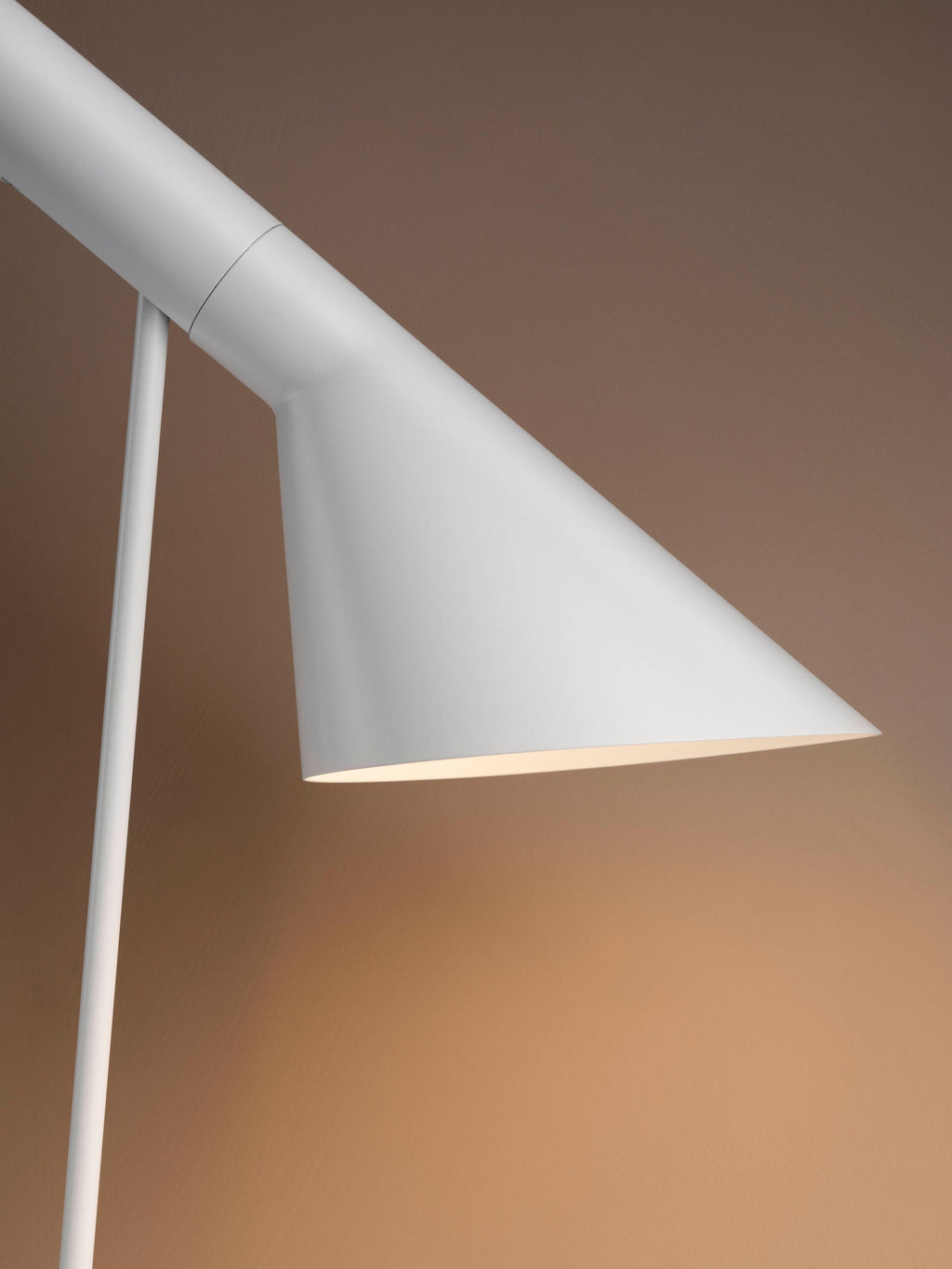 AJ Small Reading Lamp