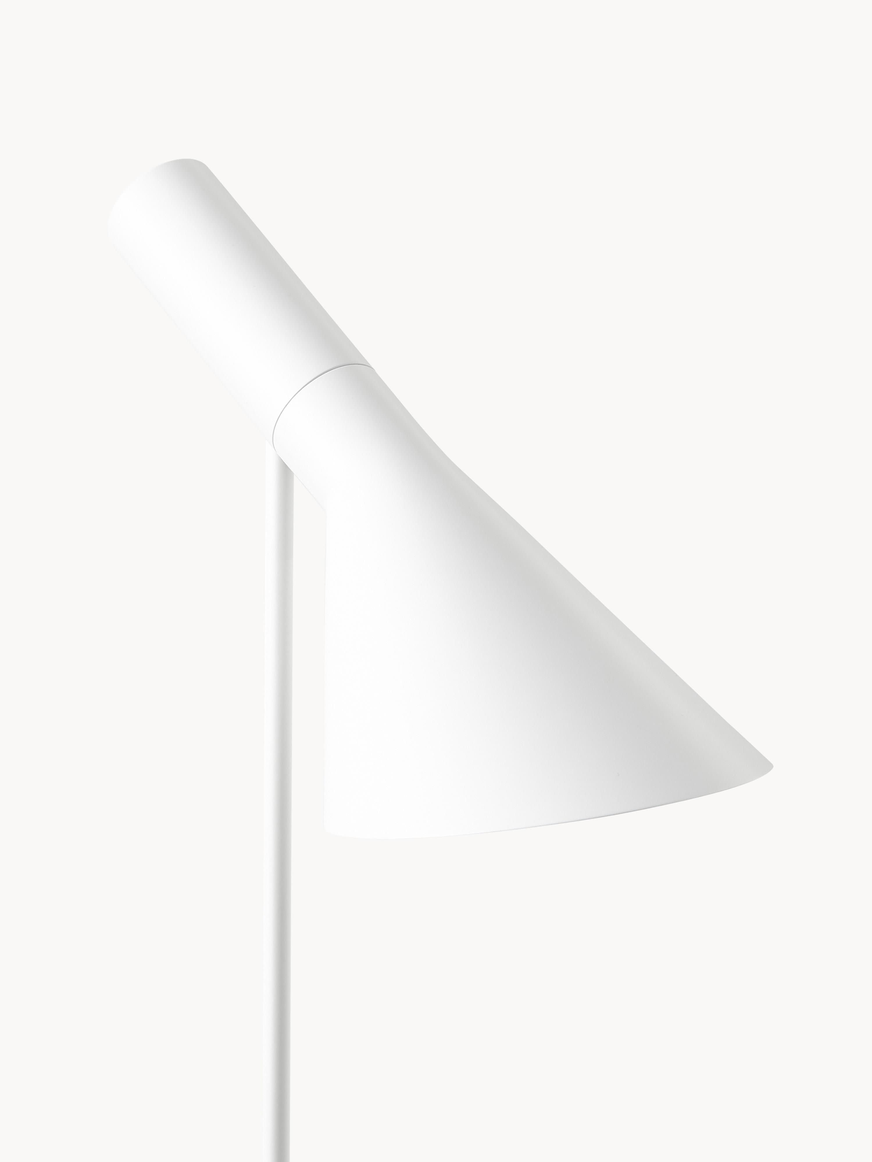 AJ Small Reading Lamp