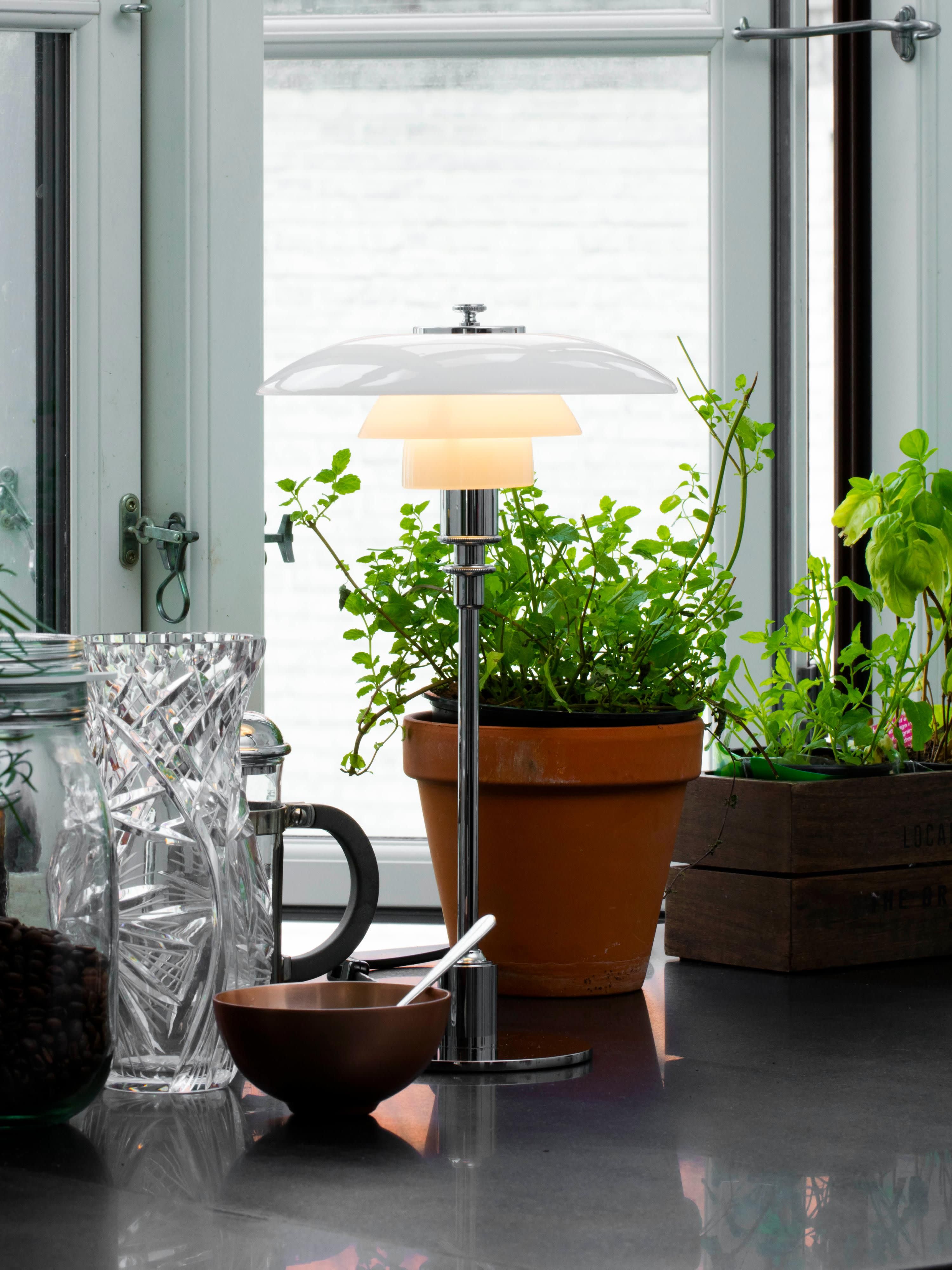Small Mouth-Blown Table Lamp PH 2/1