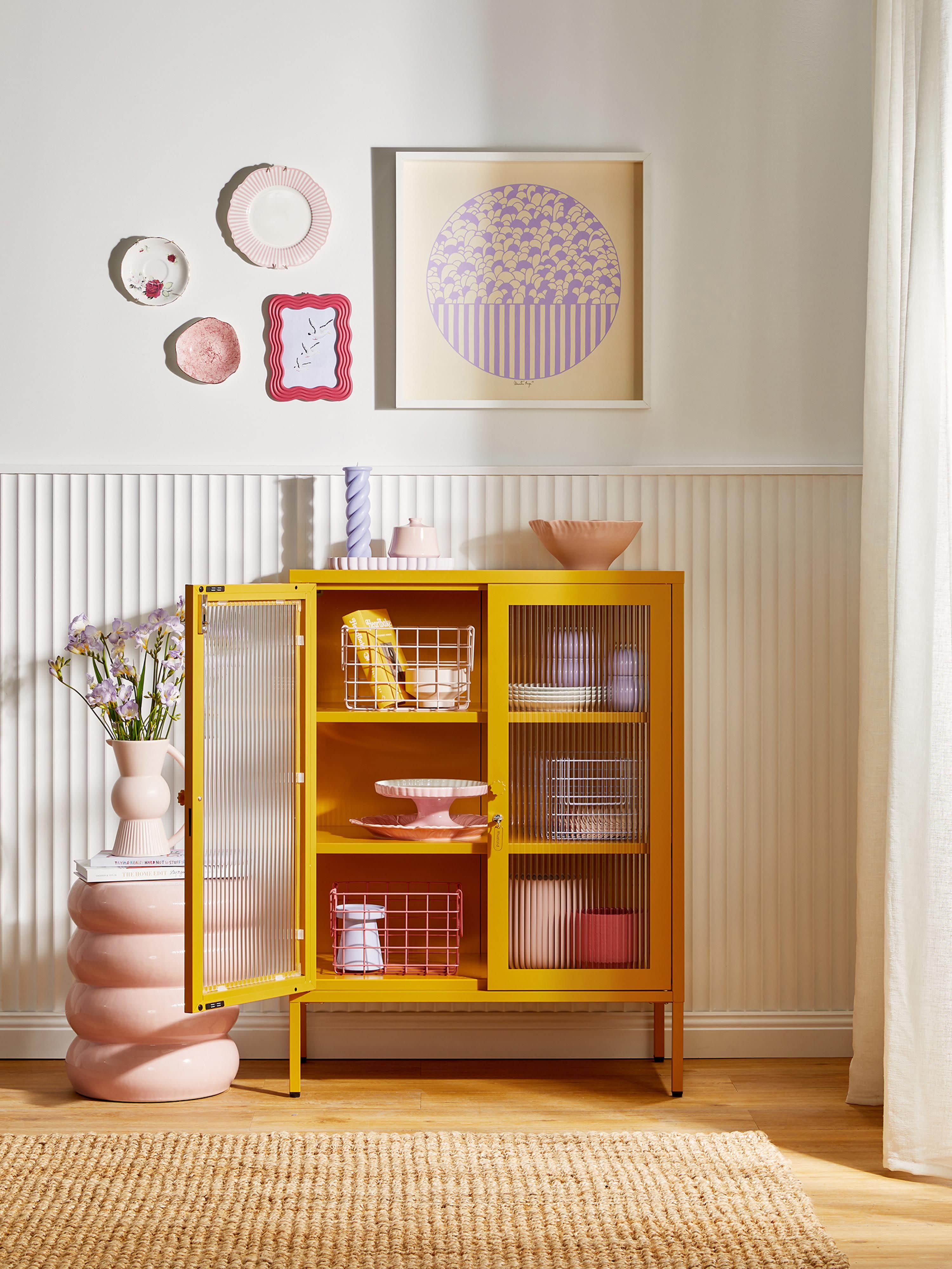 Mixer Metal Display Cabinet The with Ribbed Glass