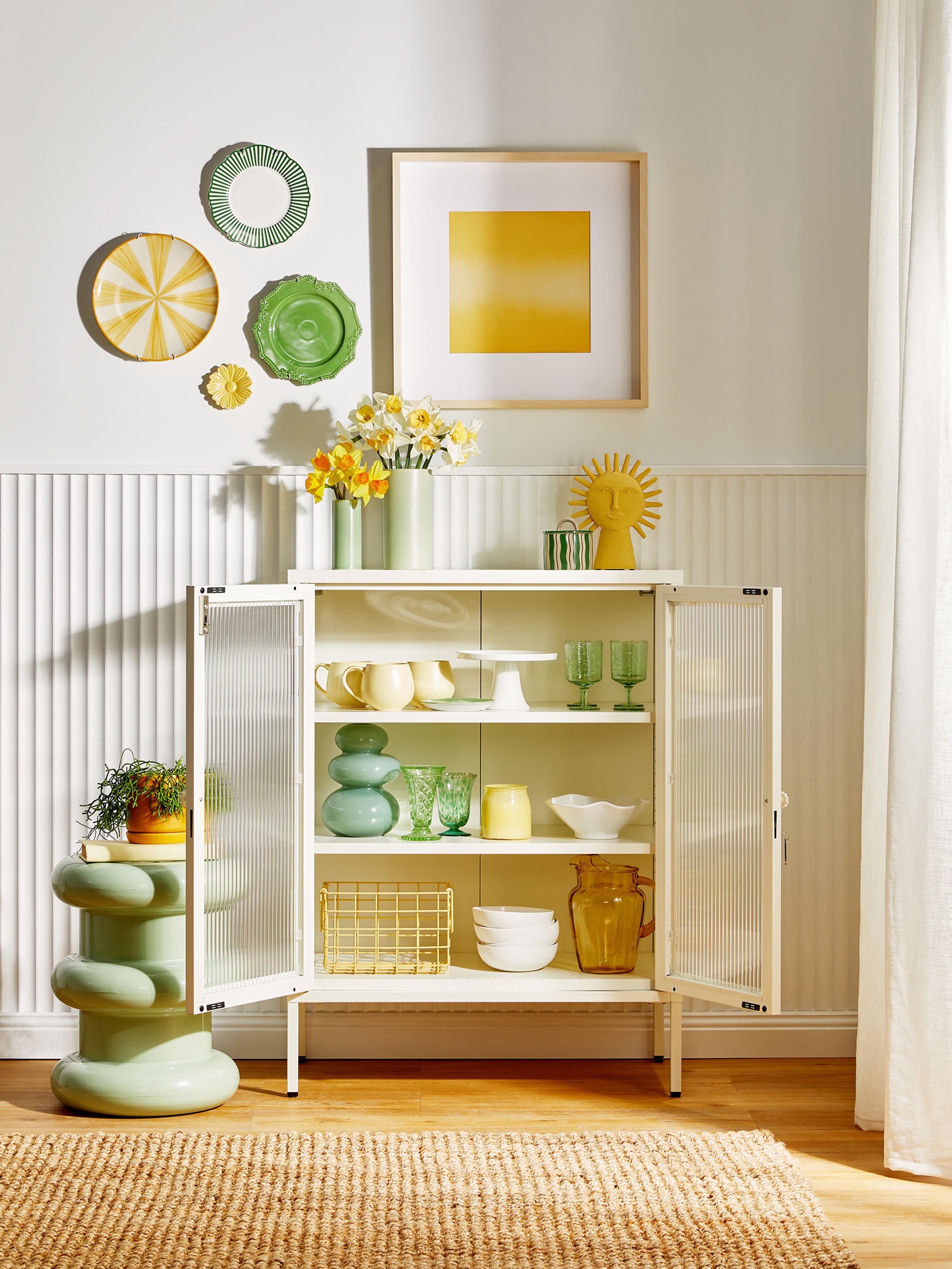 Mixer Metal Display Cabinet The with Ribbed Glass