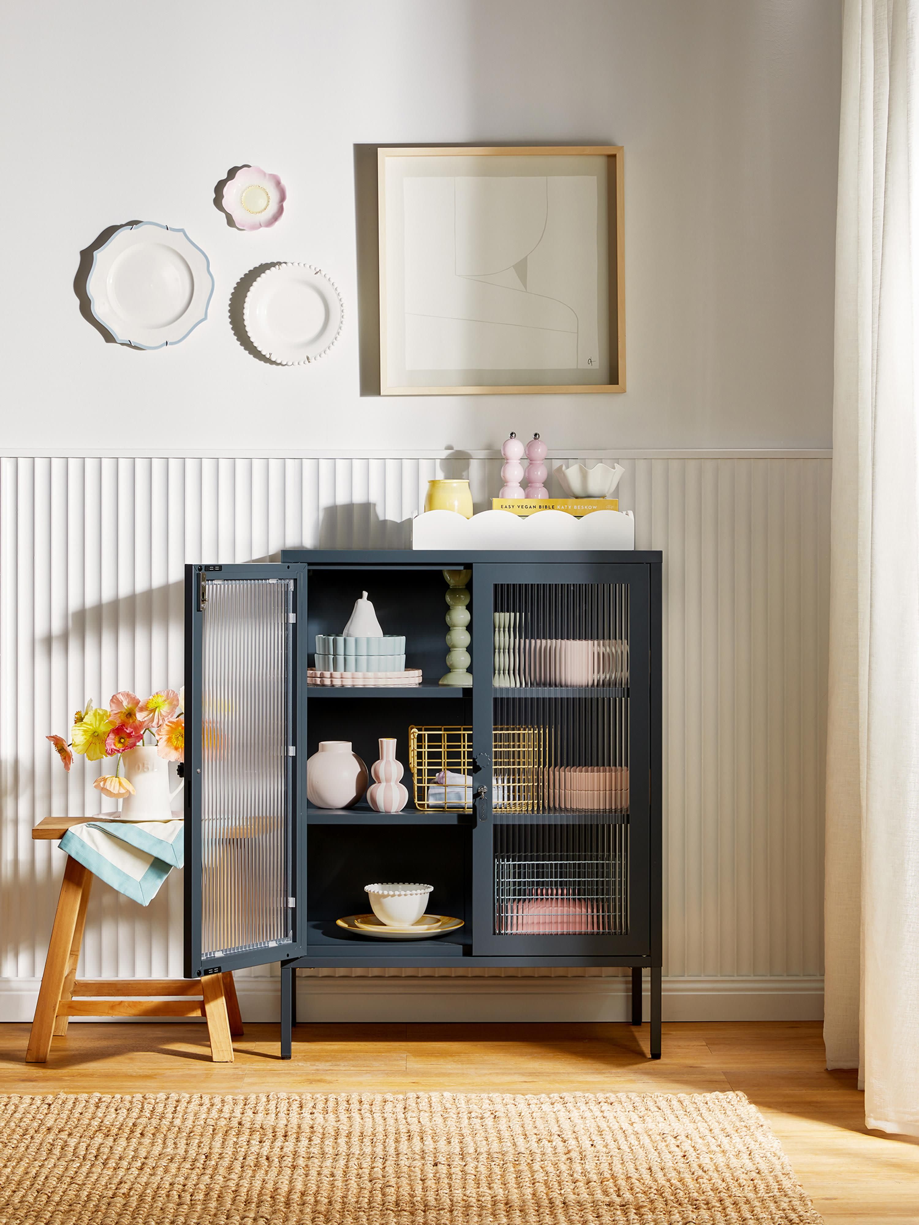 Mixer Metal Display Cabinet The with Ribbed Glass
