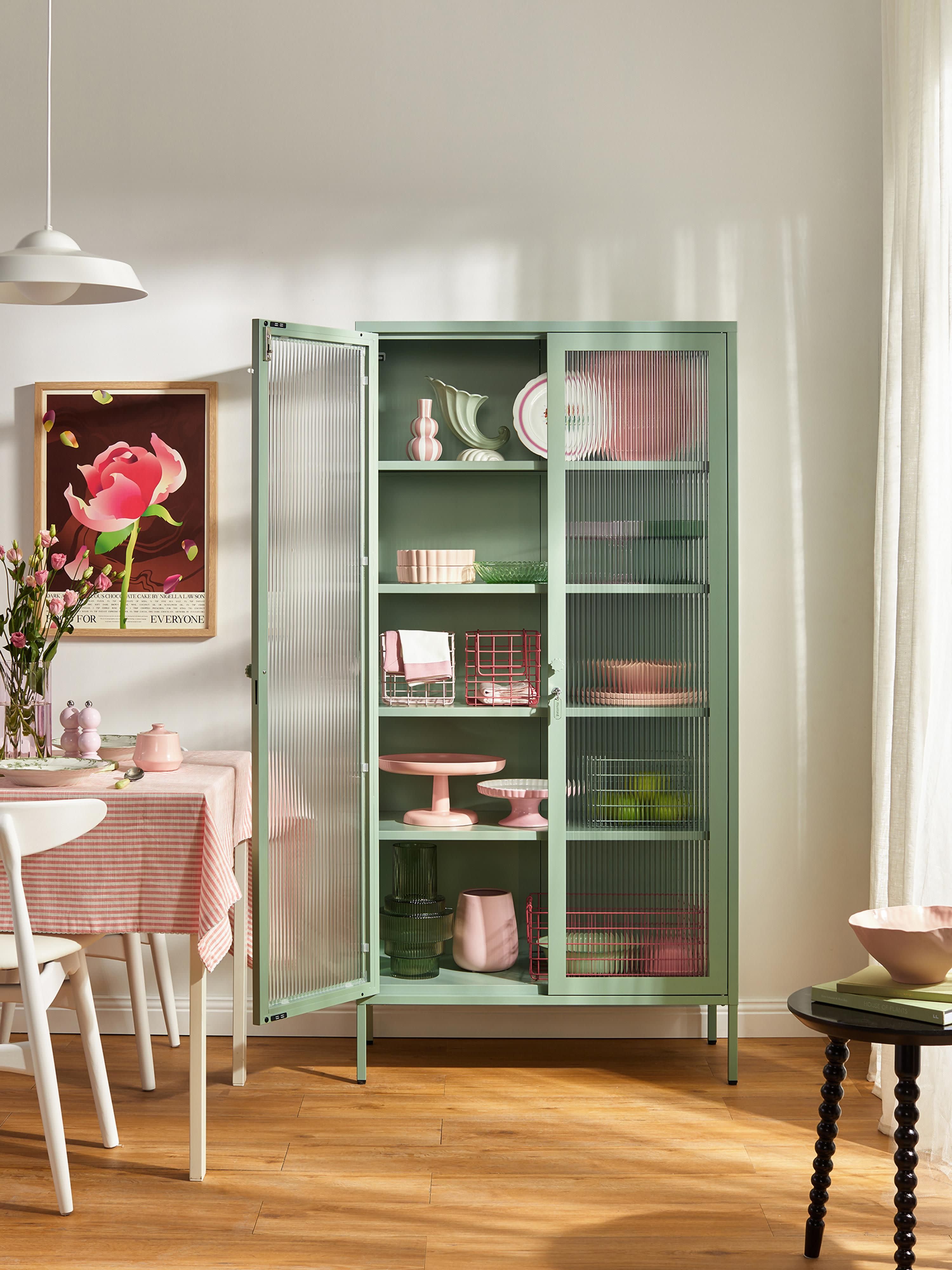 Collector Metal Display Cabinet The with Ribbed Glass