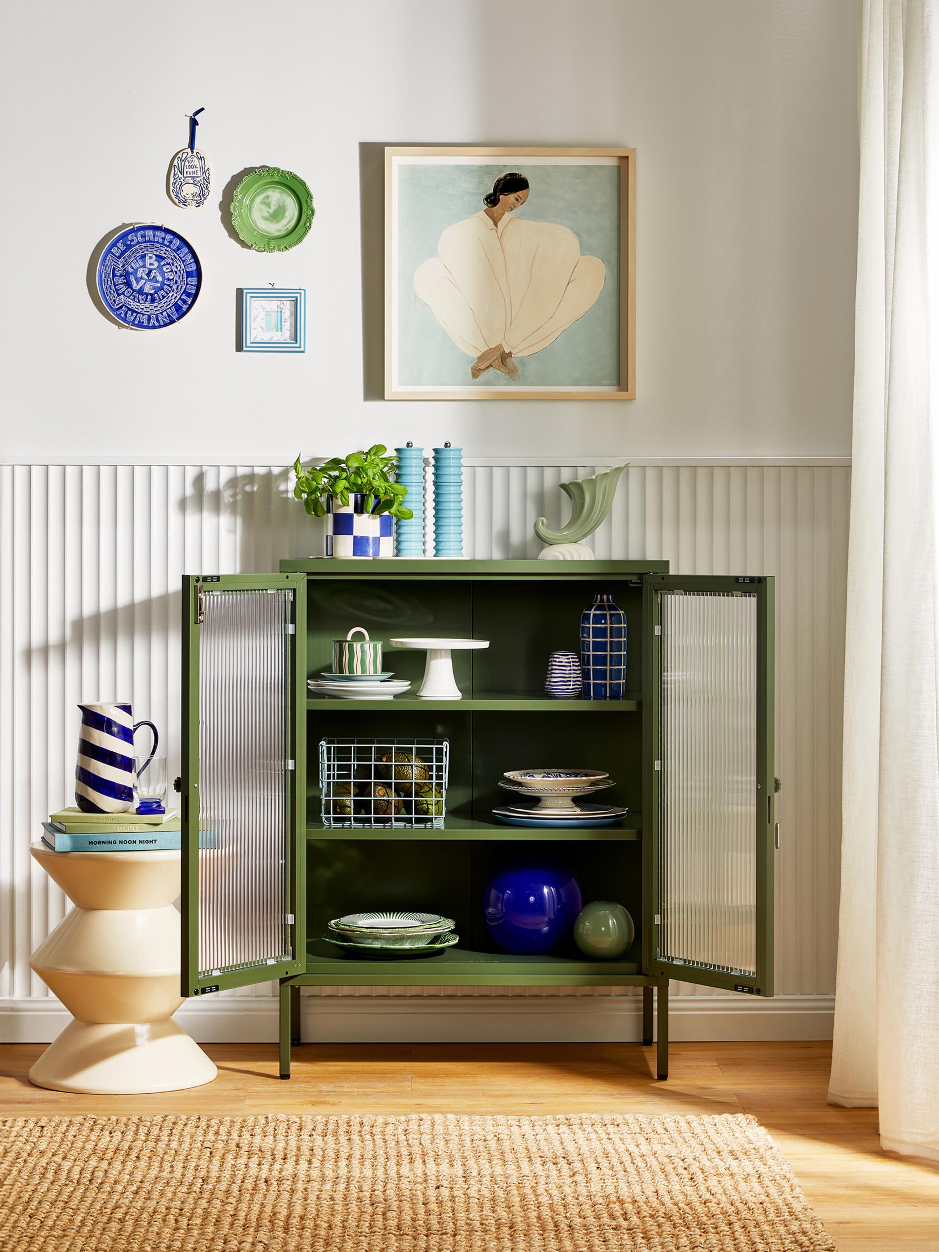 Mixer Metal Display Cabinet The with Ribbed Glass