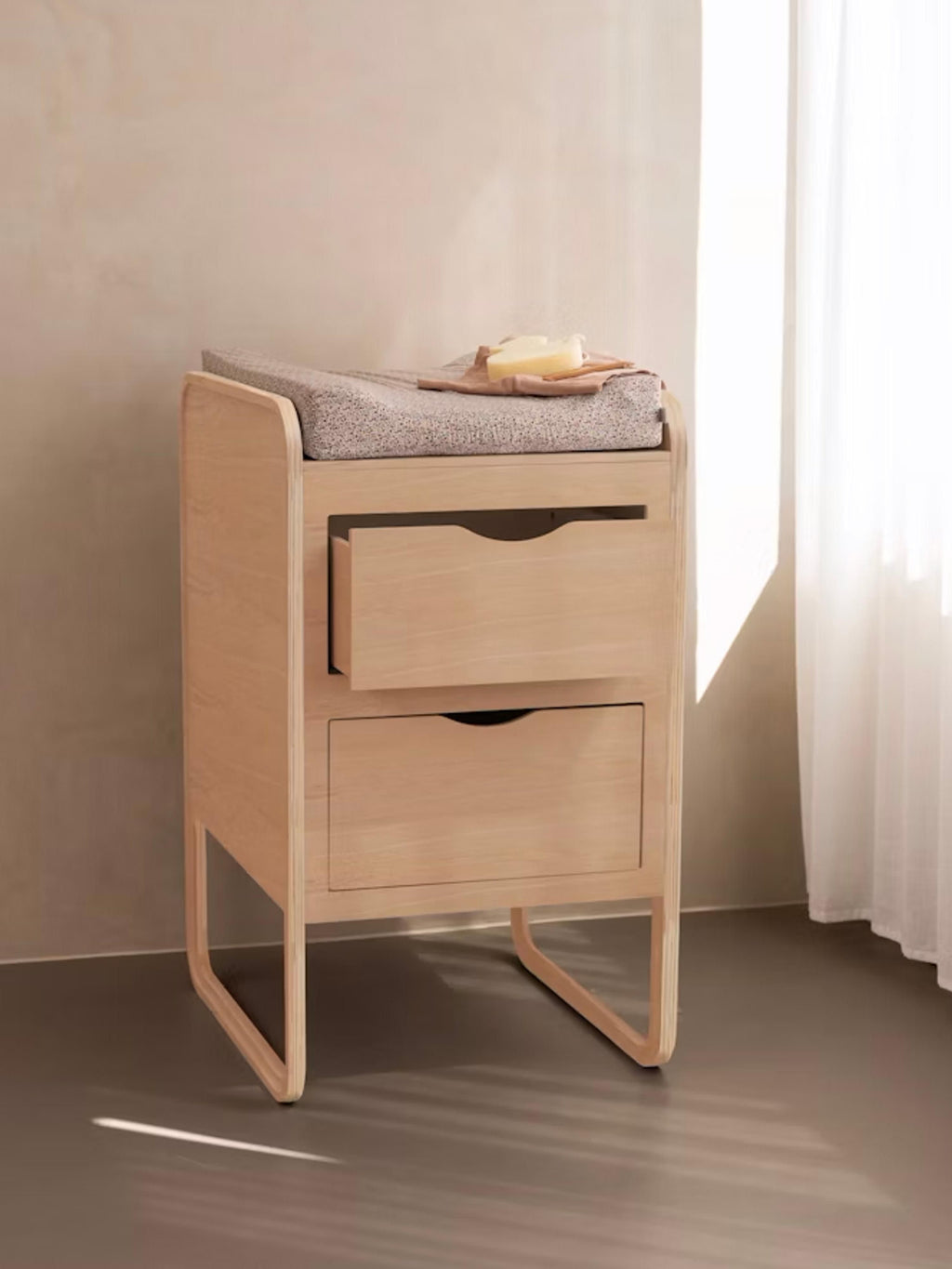 Form Changing Table