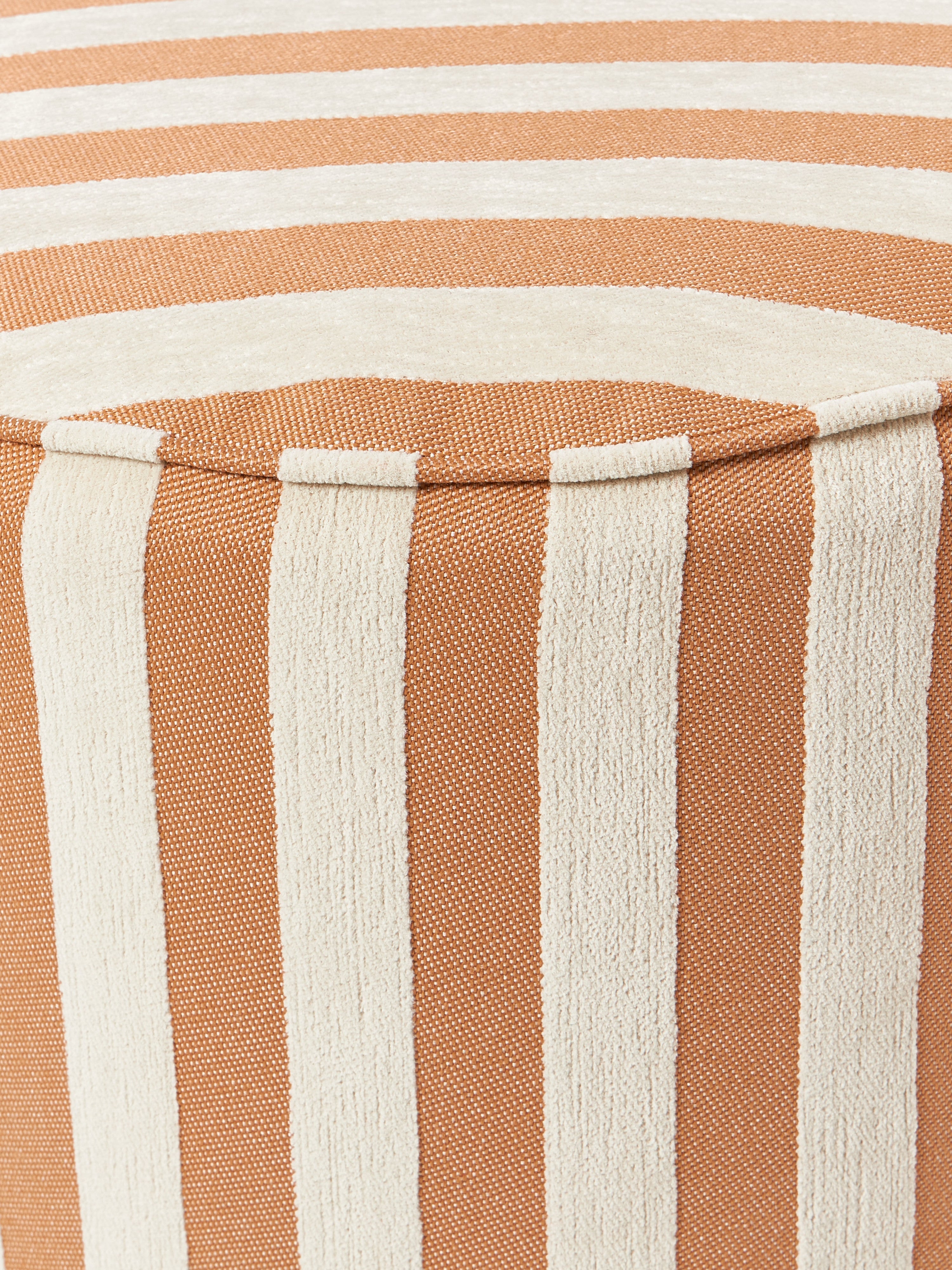 Jackie Handmade Pouf