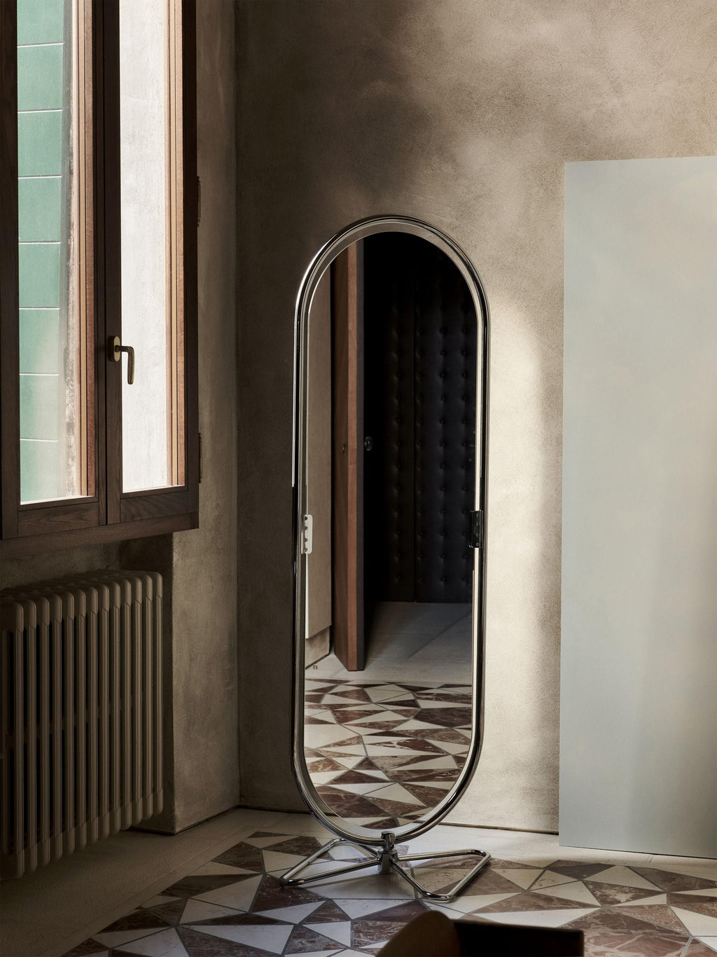 Oval Full-Length Standing Mirror System 1-2-3