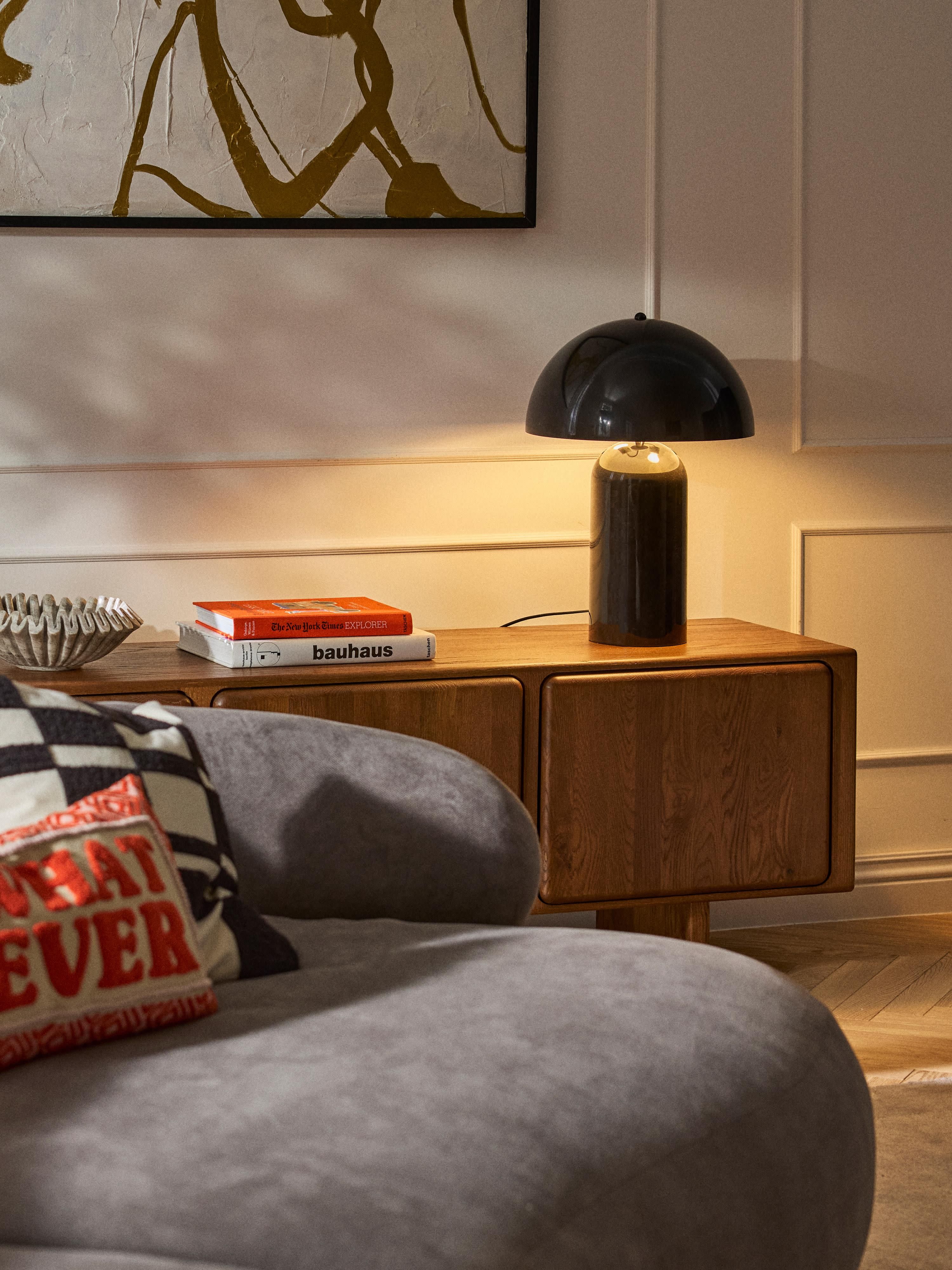 Walter Large Retro Table Lamp