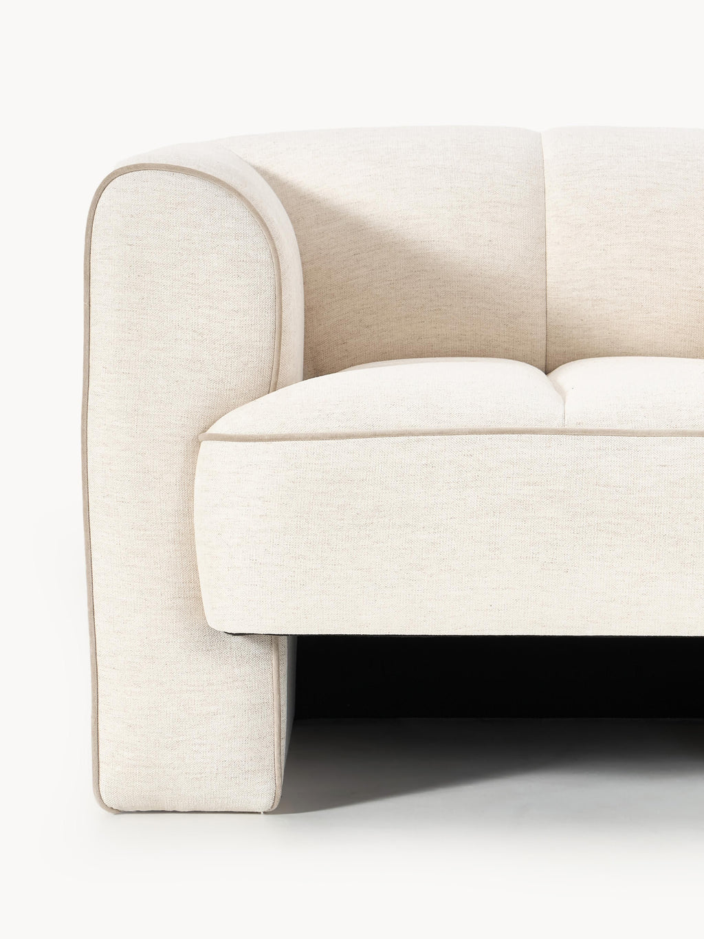 Bobi Armchair