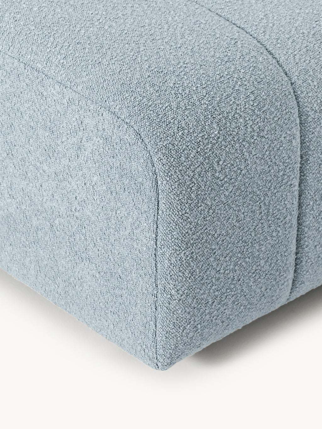 Lena Bouclé Ottoman