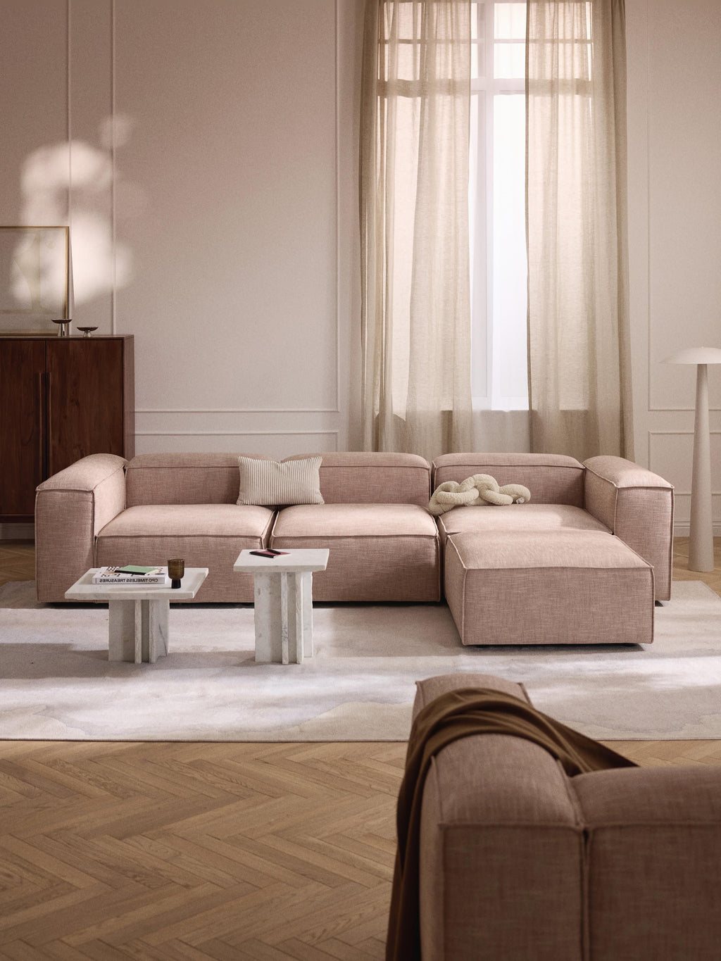 Lennon Linen Blend Modular Sofa (4-seater) with ottoman (left/right)