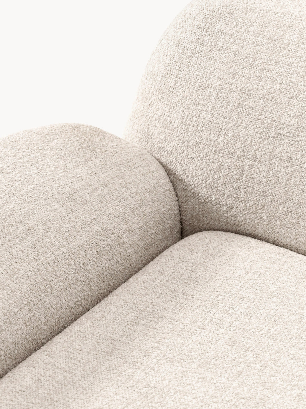 Wolke Bouclé Lounge Chair