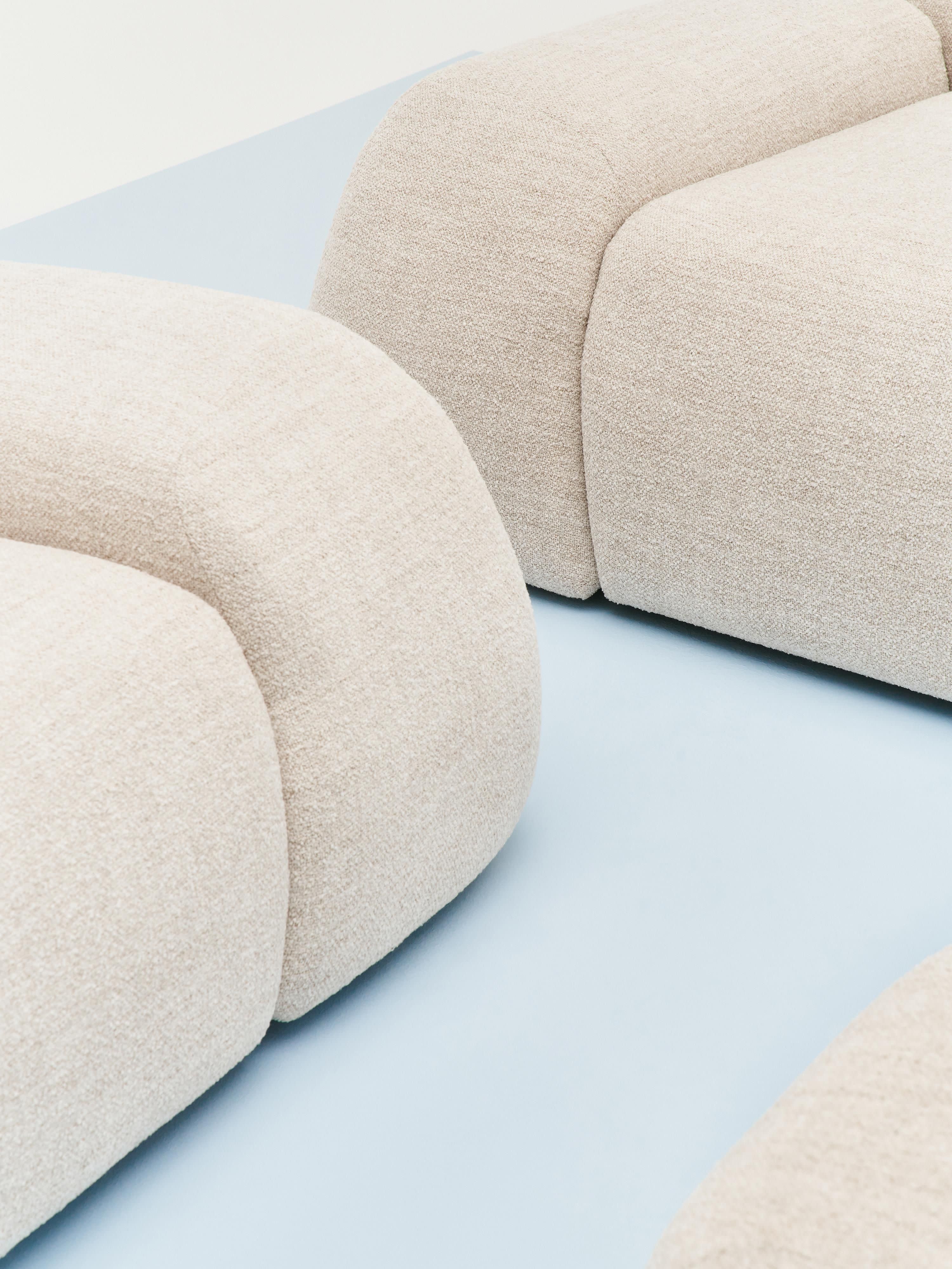 Wolke Bouclé Lounge Chair