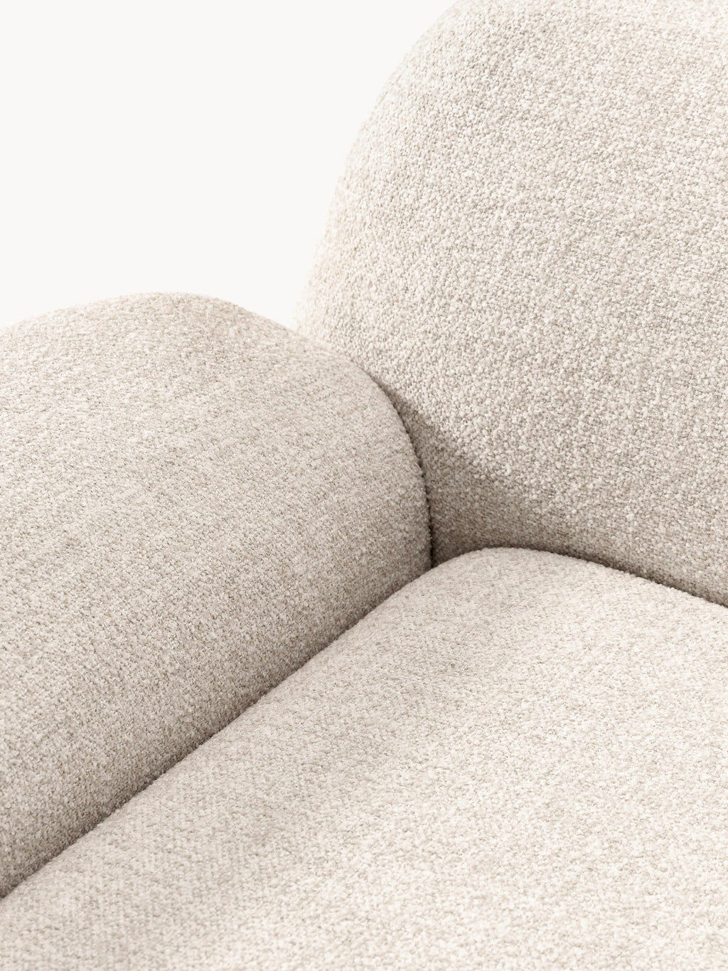 Wolke Bouclé Lounge Chair