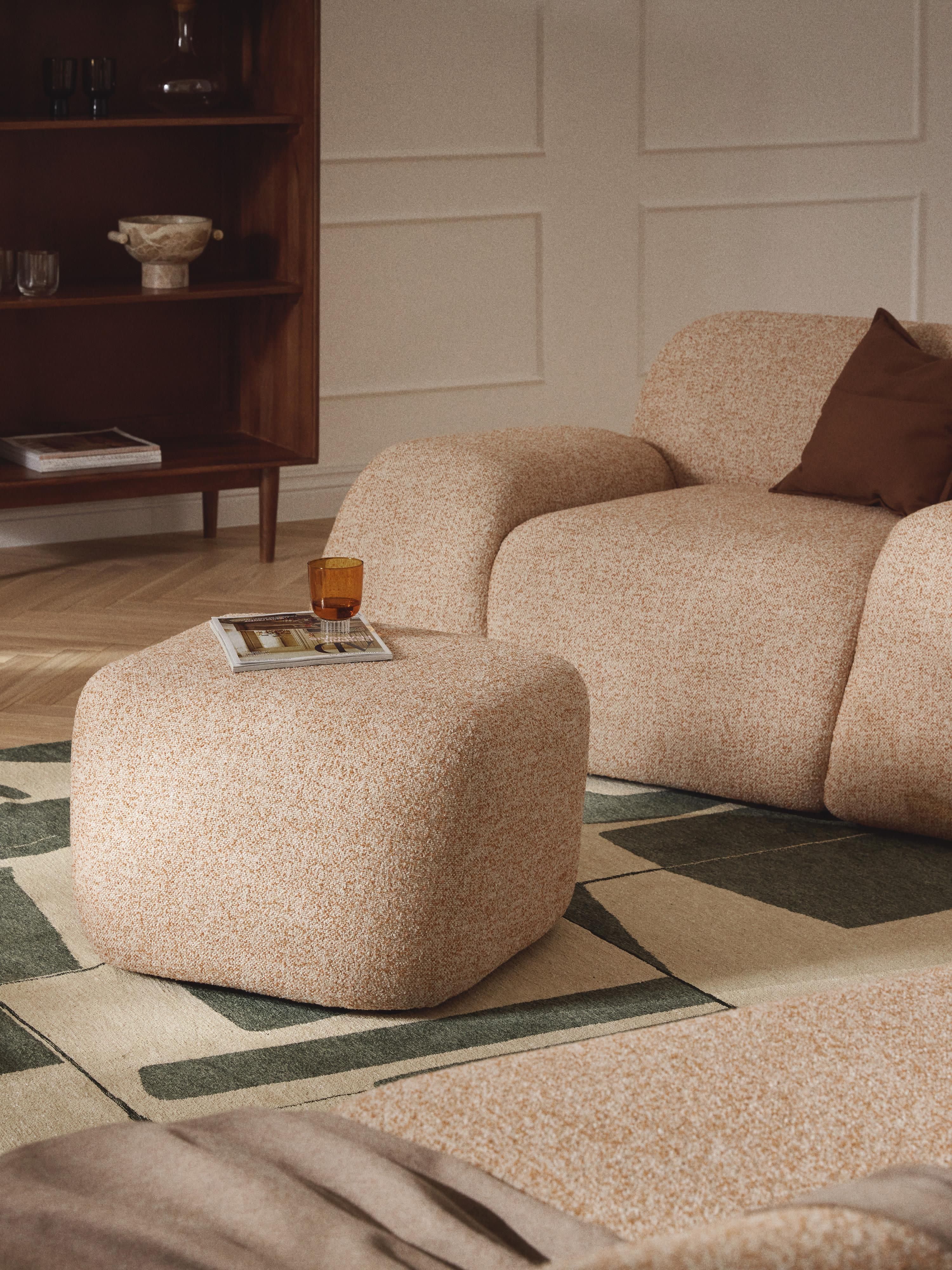 Wolke Bouclé Ottoman