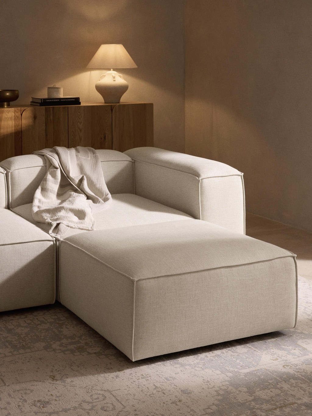 Lennon Linen Blend Modular Sofa (4-seater) with ottoman (left/right)