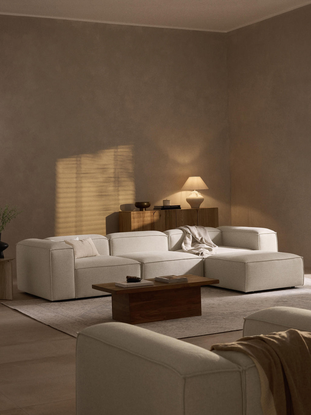 Lennon Linen Blend Modular Sofa (4-seater) with ottoman (left/right)