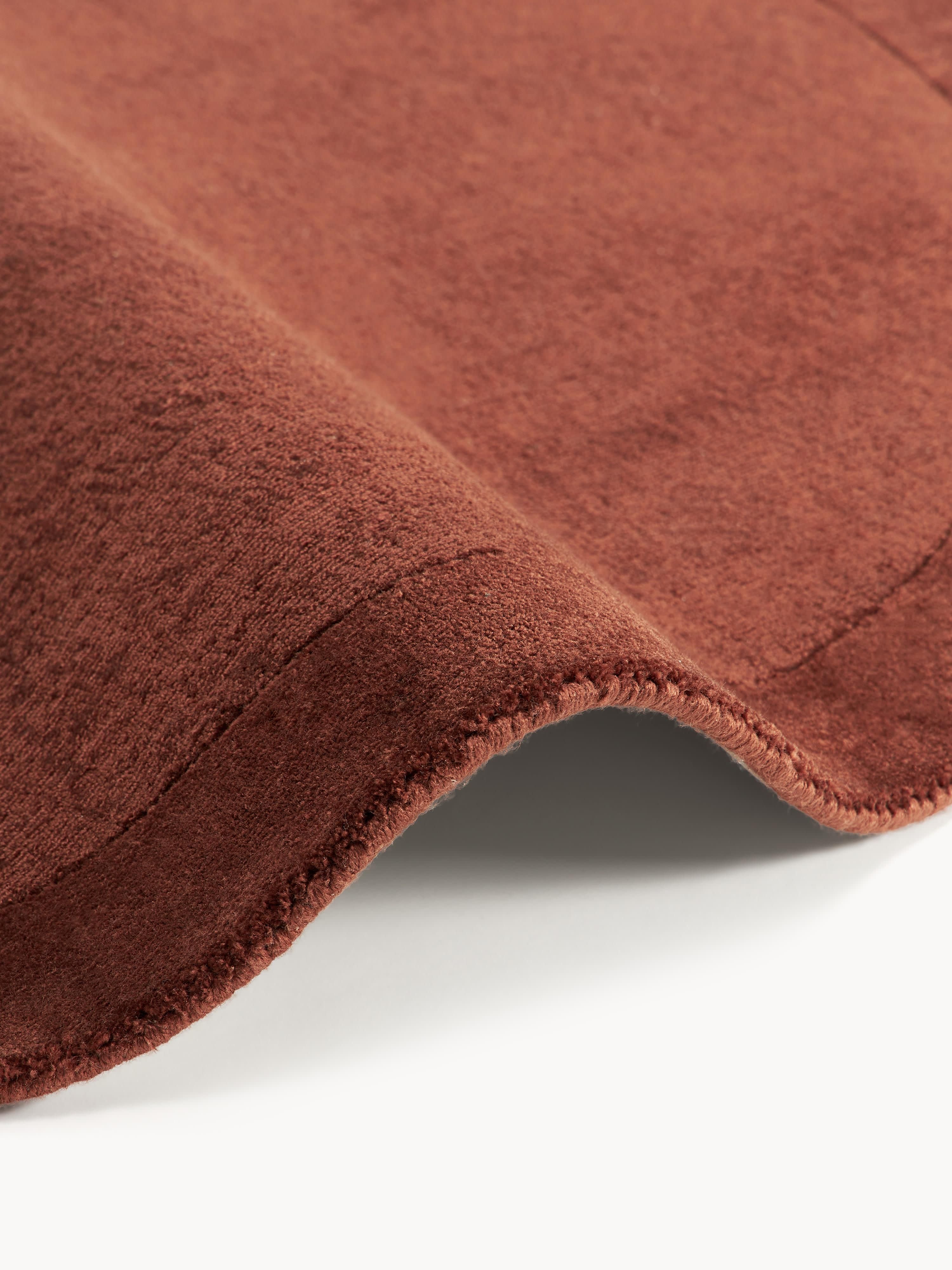 Kari Round Low-Pile Rug