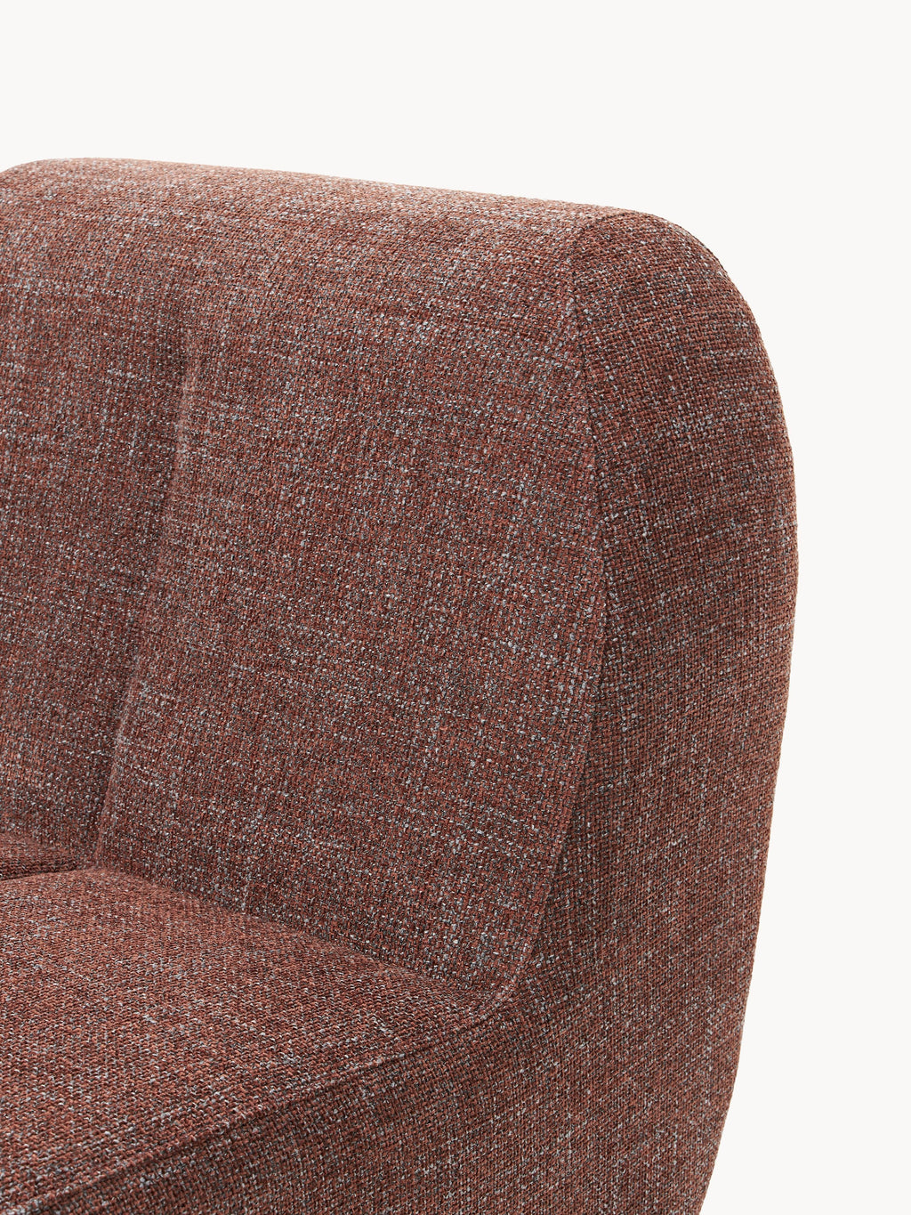 Emie Lounge Chair