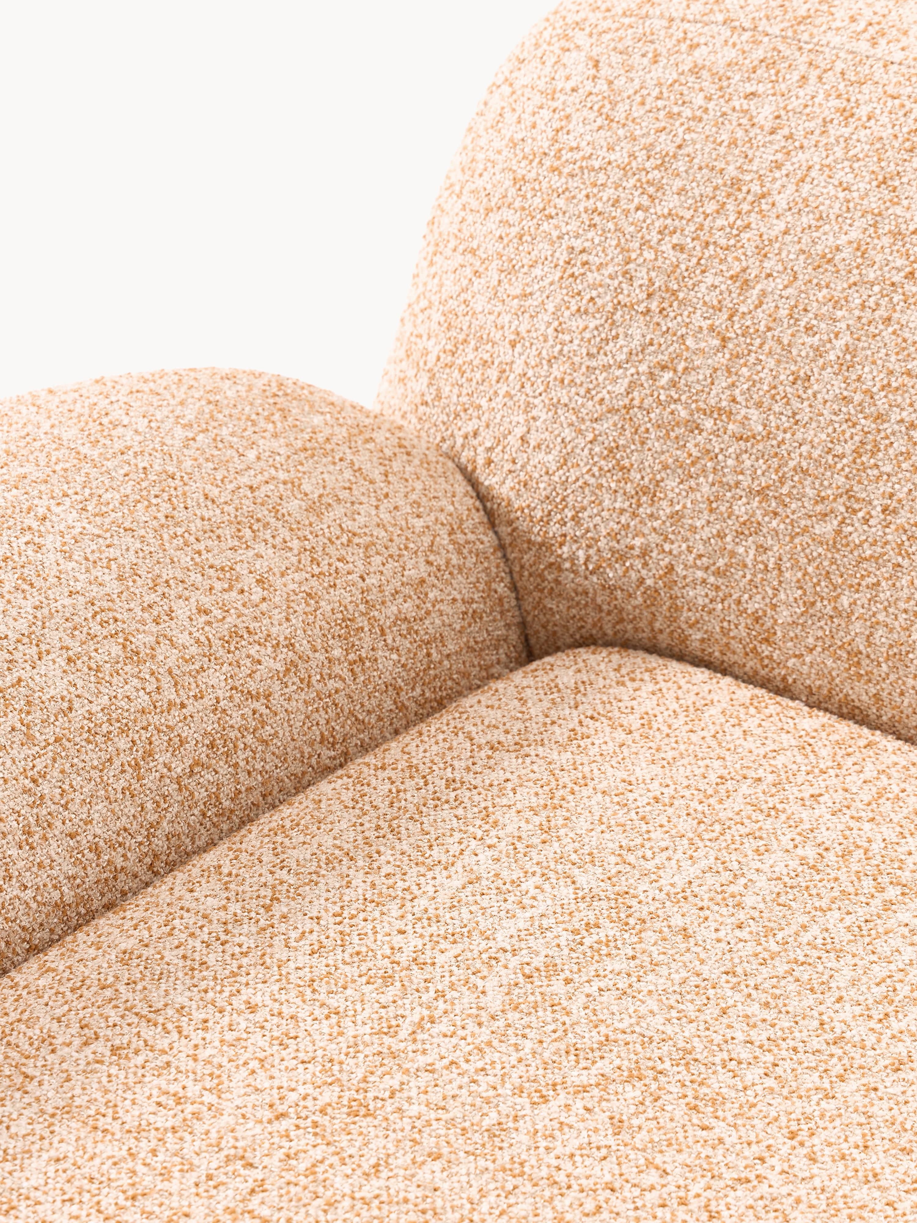 Wolke Bouclé Lounge Chair