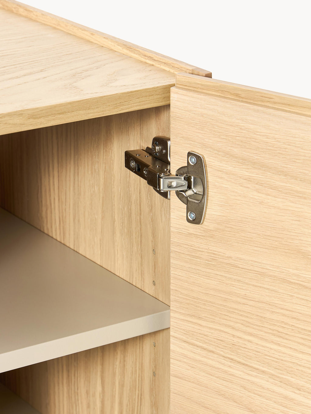 Larsen Wooden Highboard