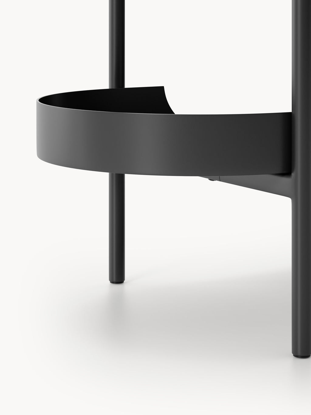 Taru Metal Shelving Unit