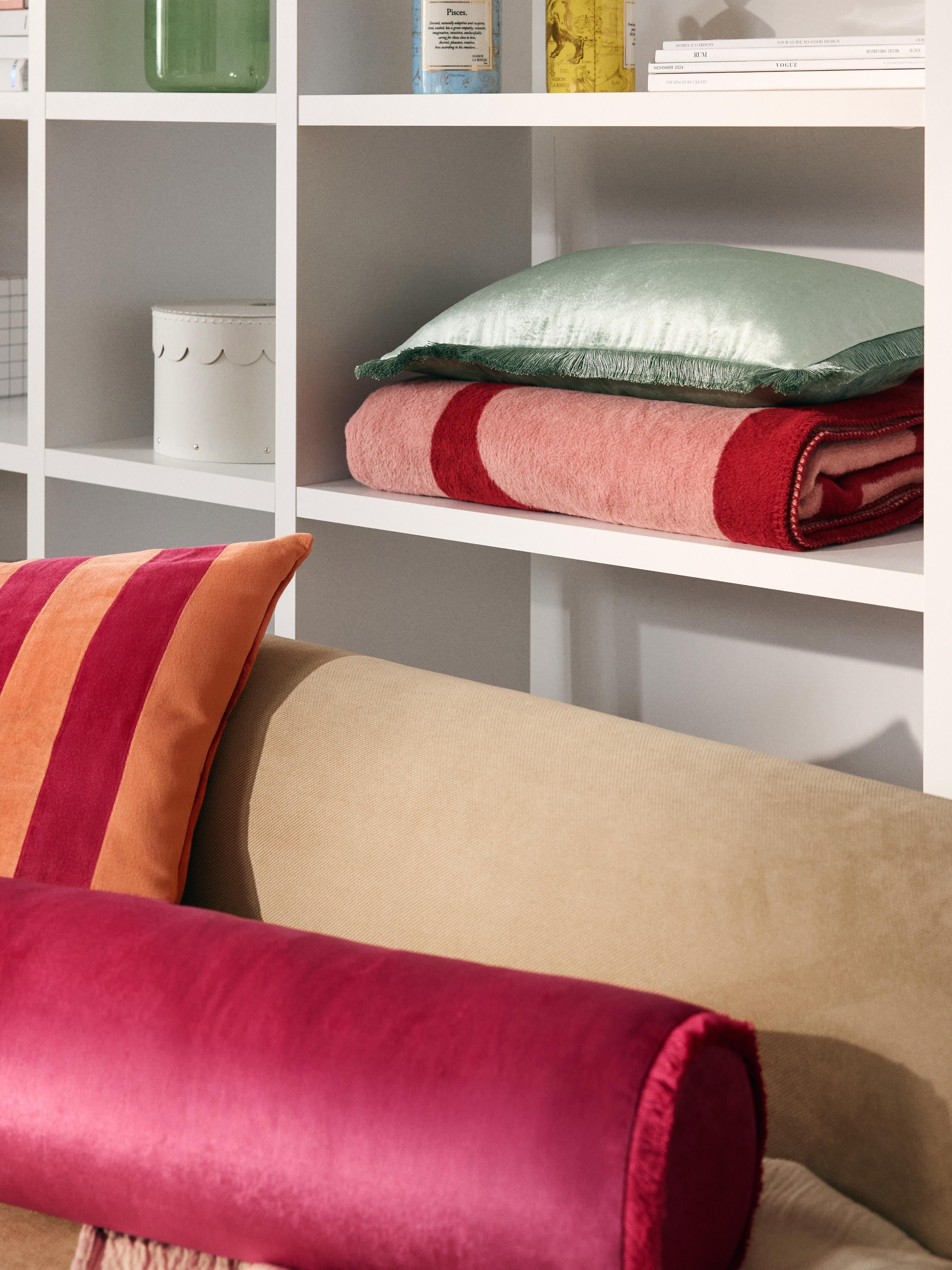 Nikita Cushion Cover with Fringes