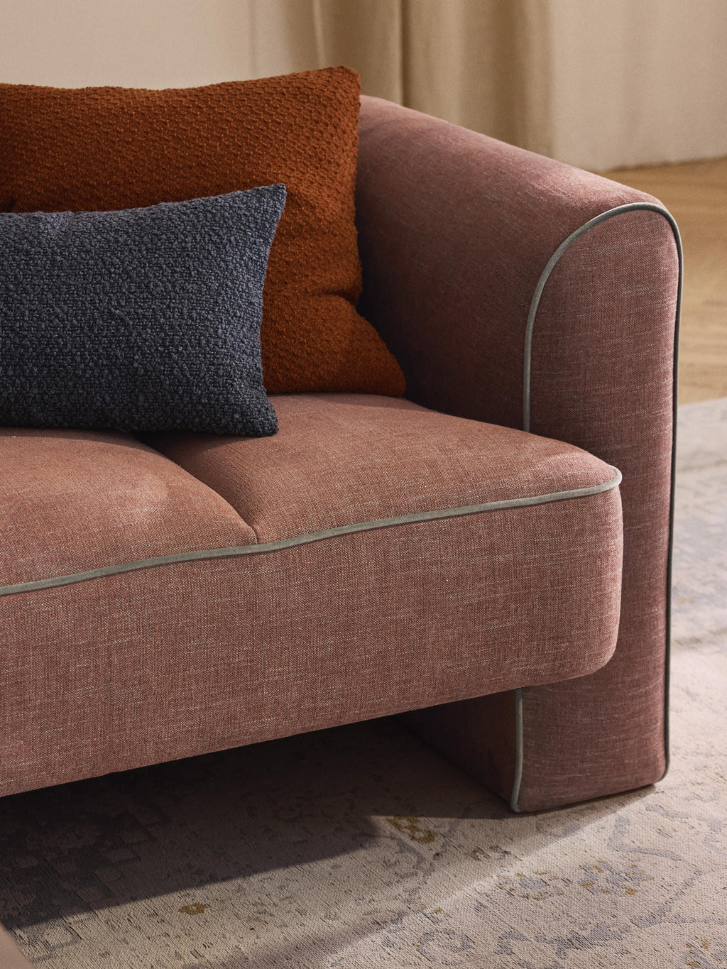 Bobi Sofa (2-seater)
