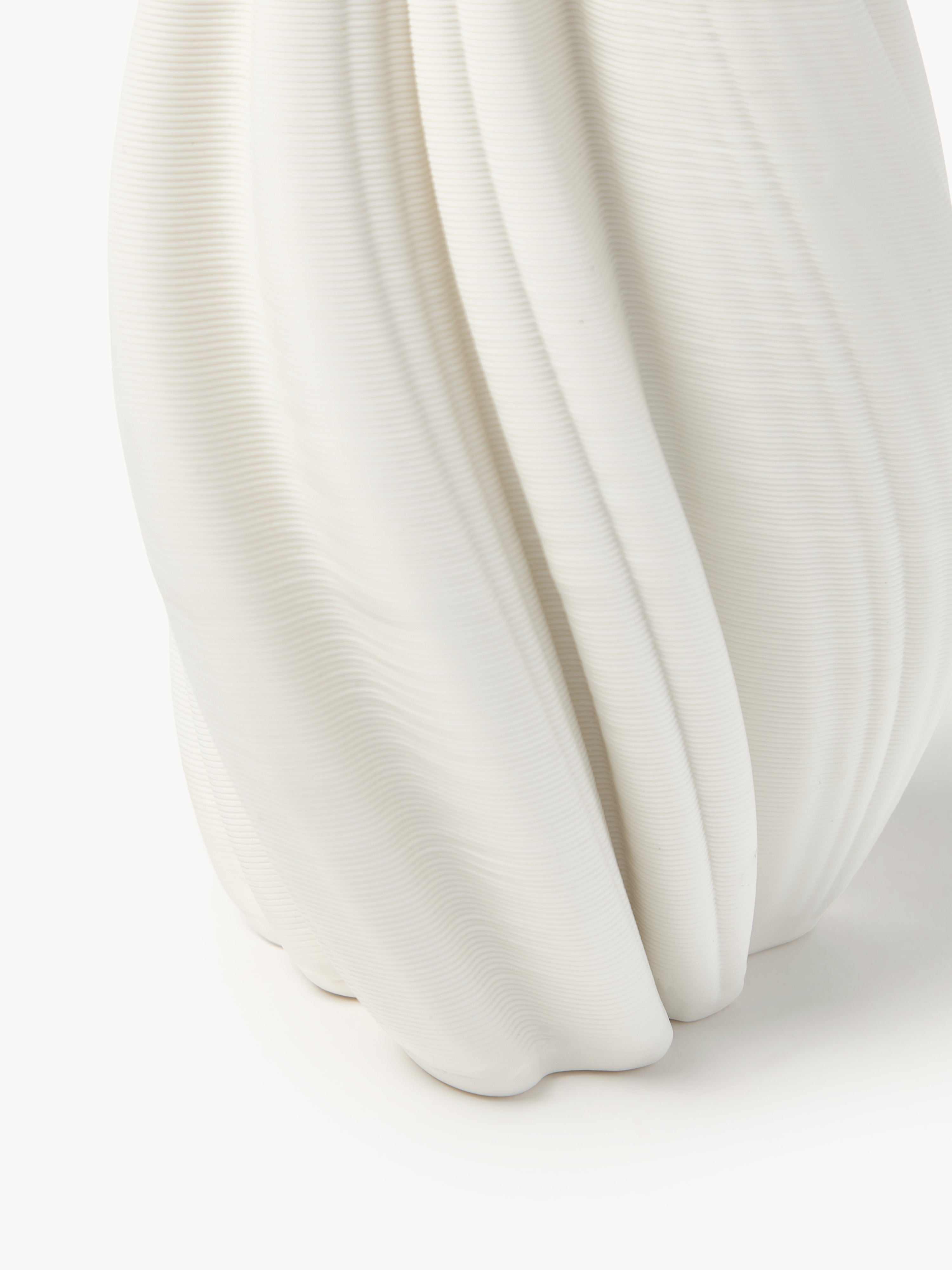Melody 3D Printed Porcelain Vase, H 18 cm