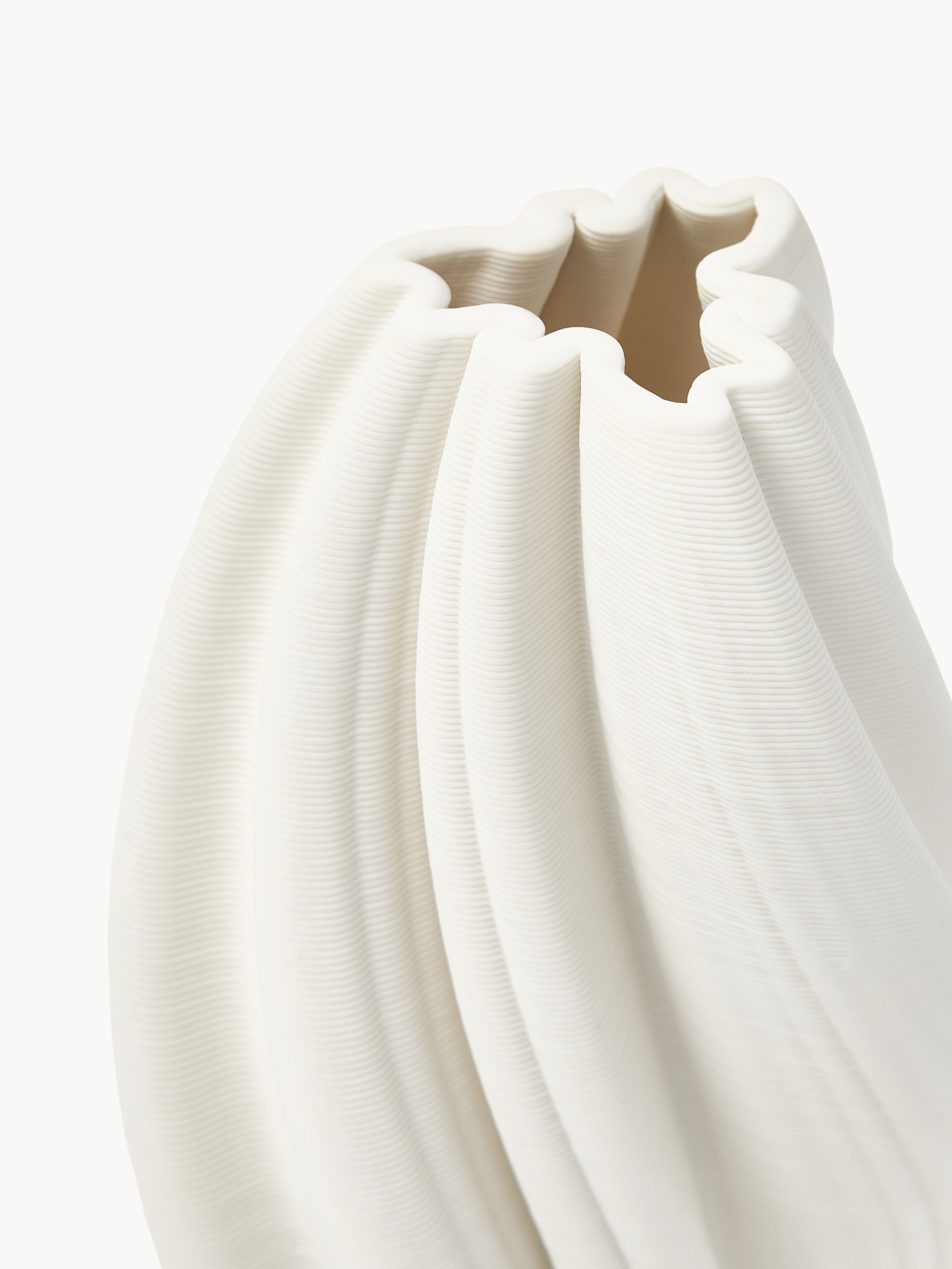 Melody 3D Printed Porcelain Vase, H 18 cm