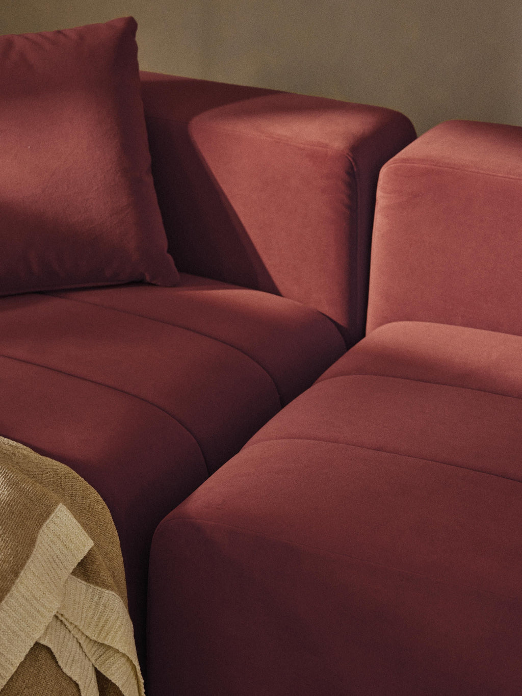 Lena Velvet Corner Module