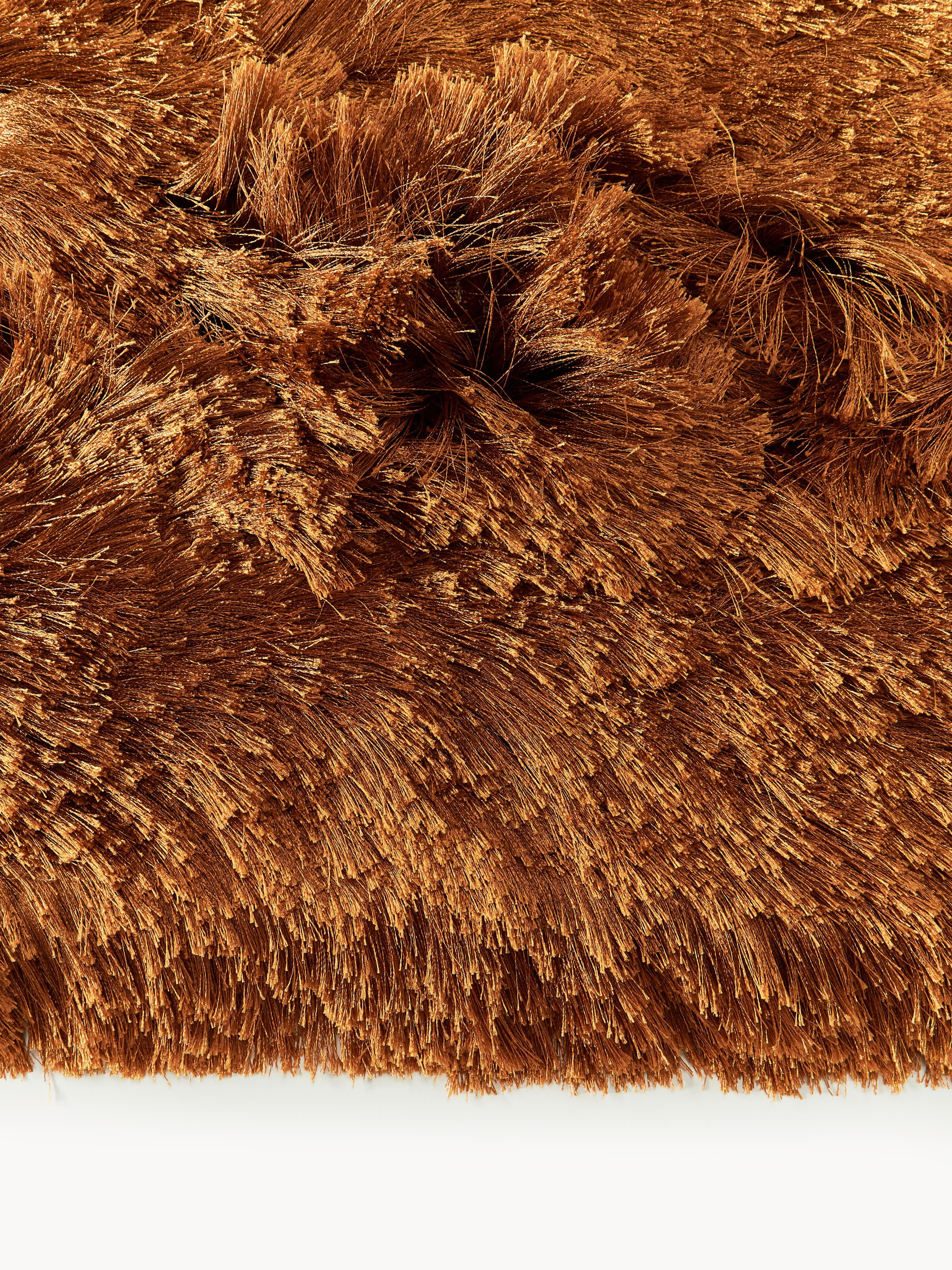 Jimmy Shiny Long-Pile Rug