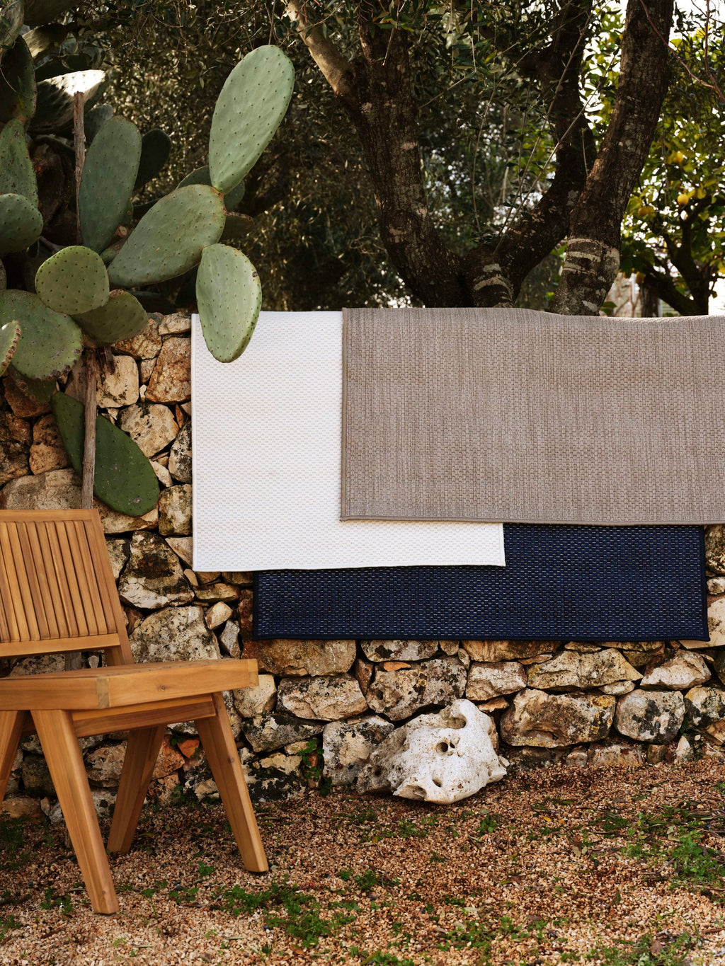 Whitby Indoor & Outdoor Reversible Rug