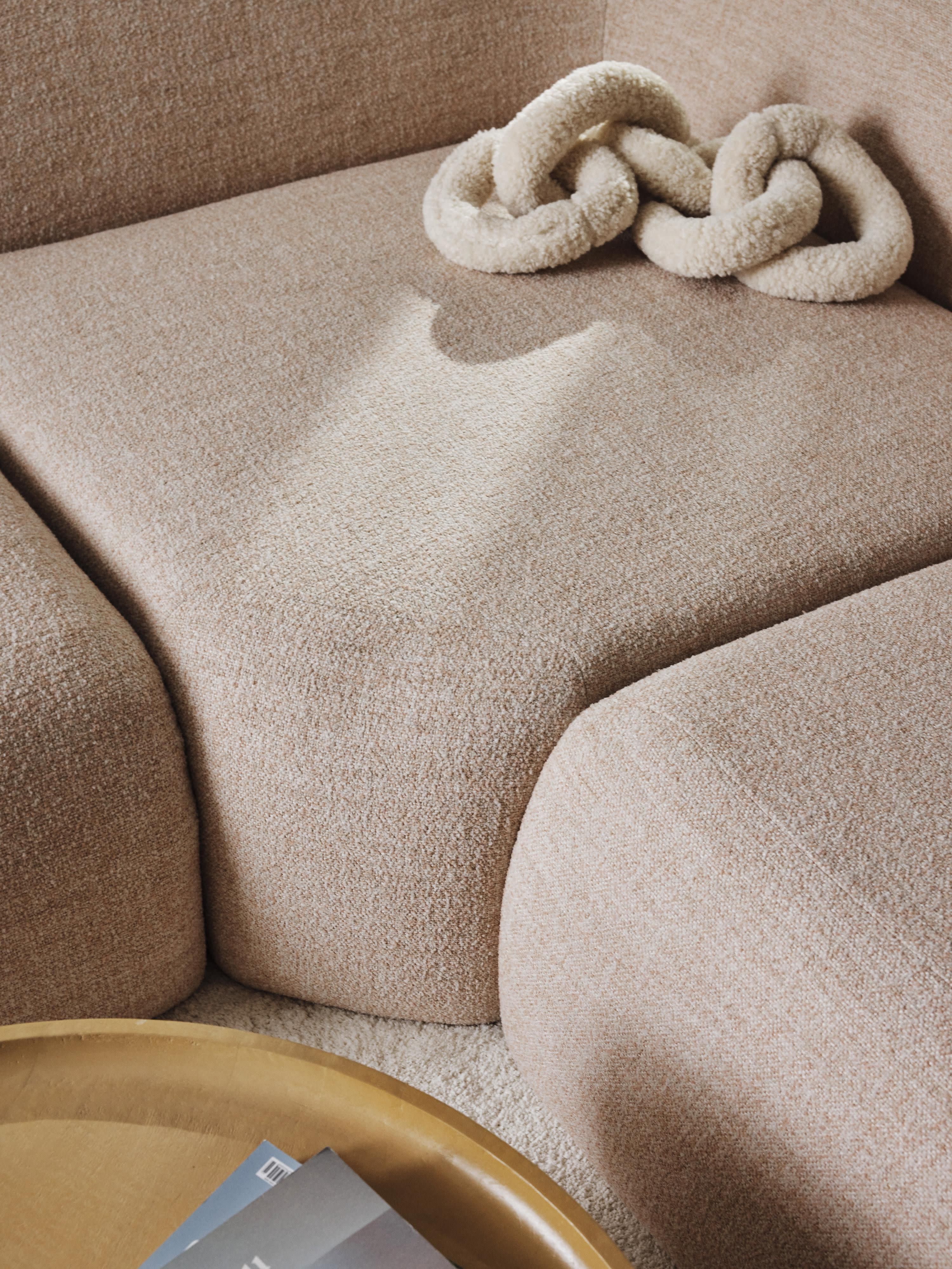 Wolke Round Bouclé Corner Module