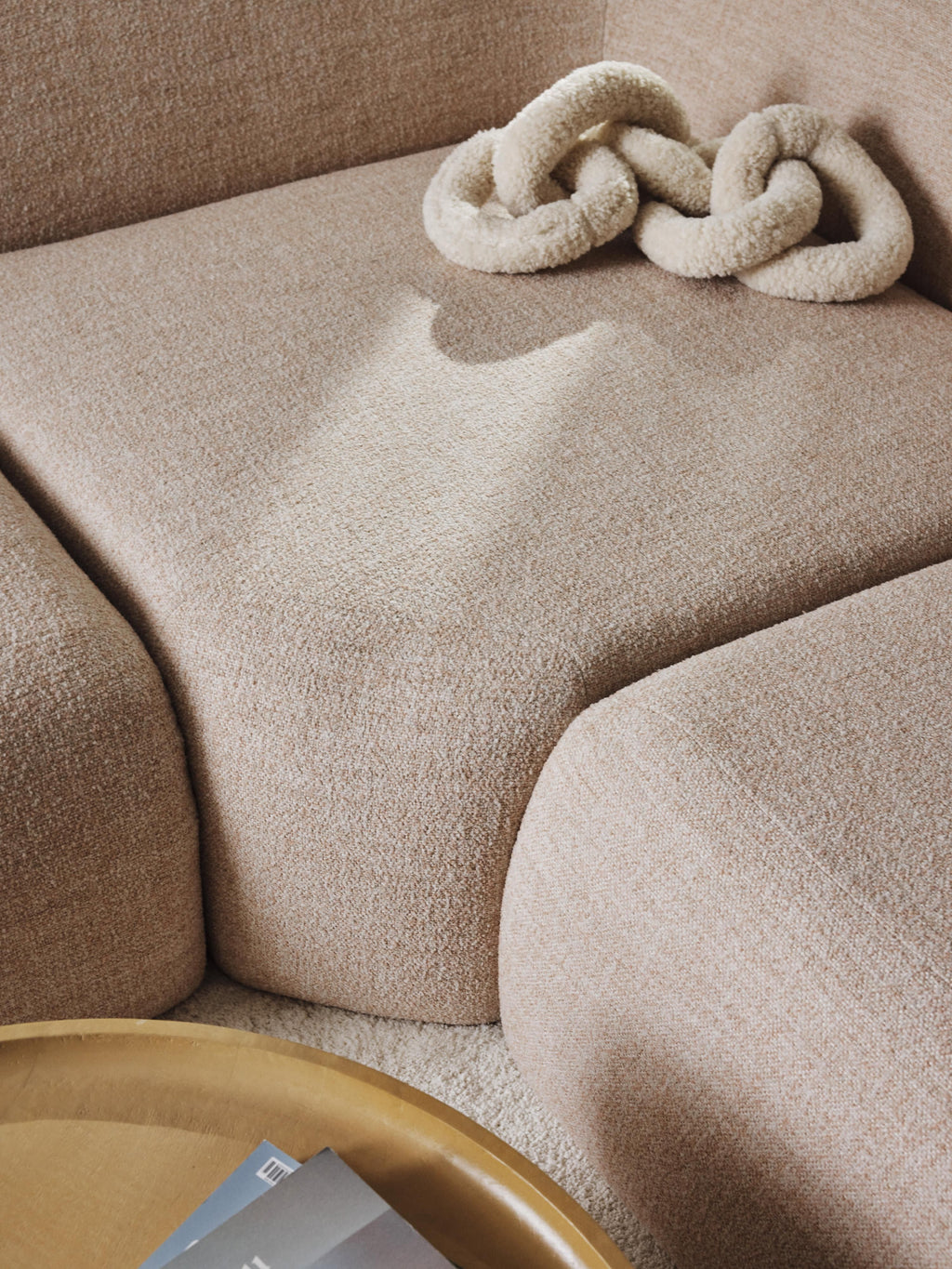 Wolke Round Bouclé Corner Module