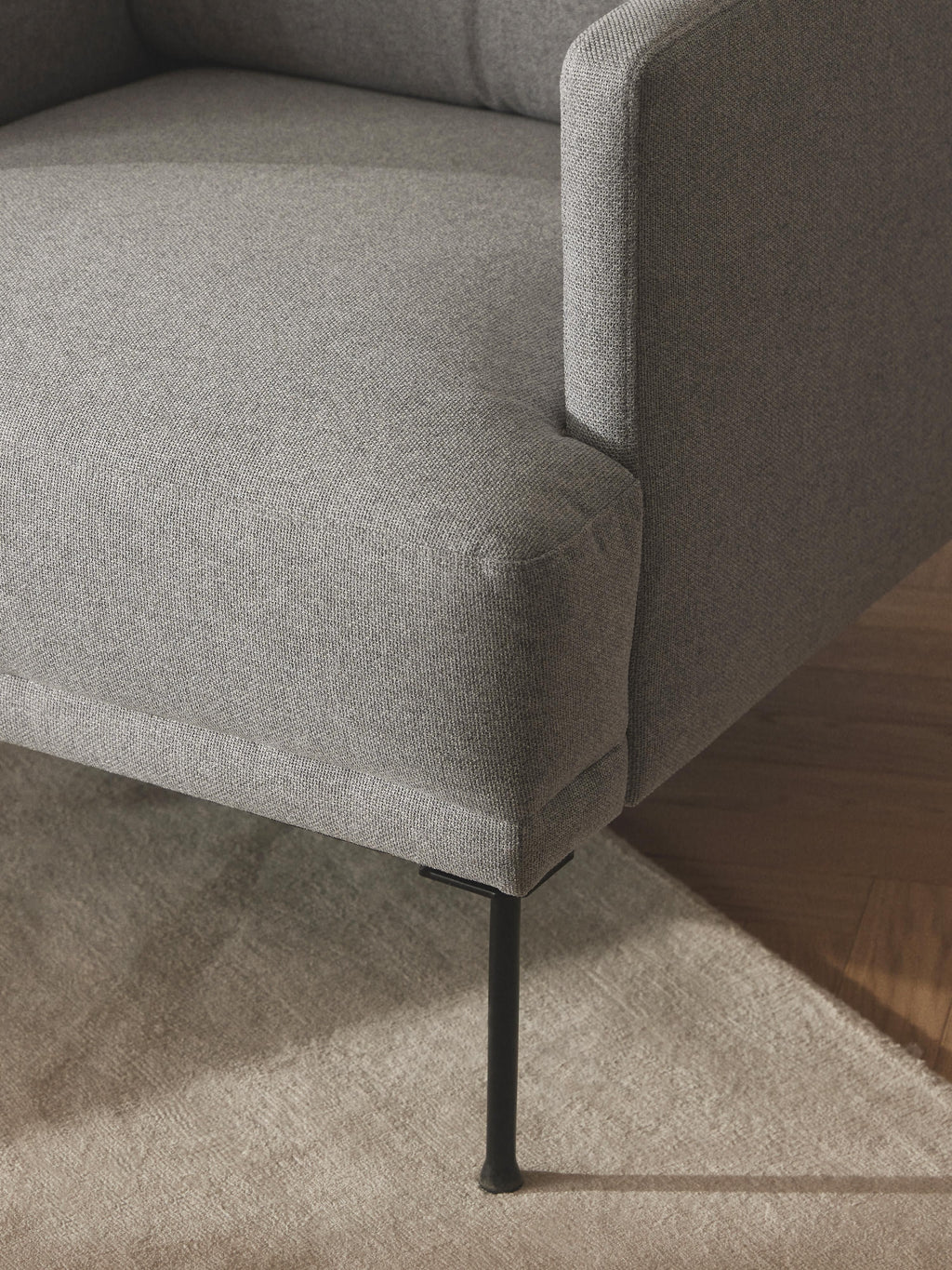 Fluente Armchair