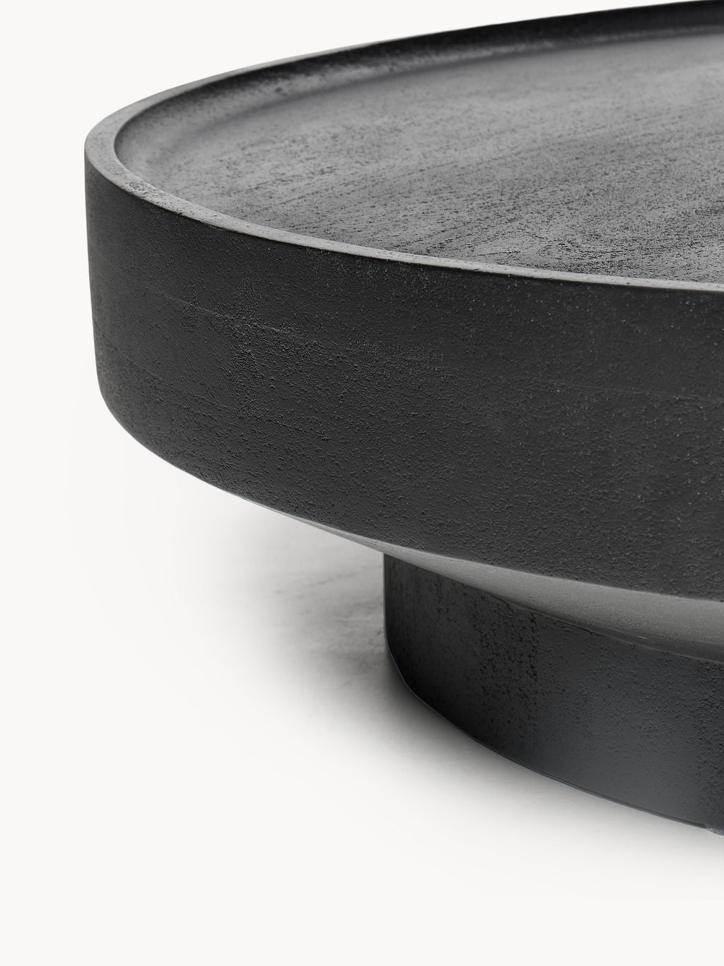 Benno Round XL Mango Wood Coffee Table
