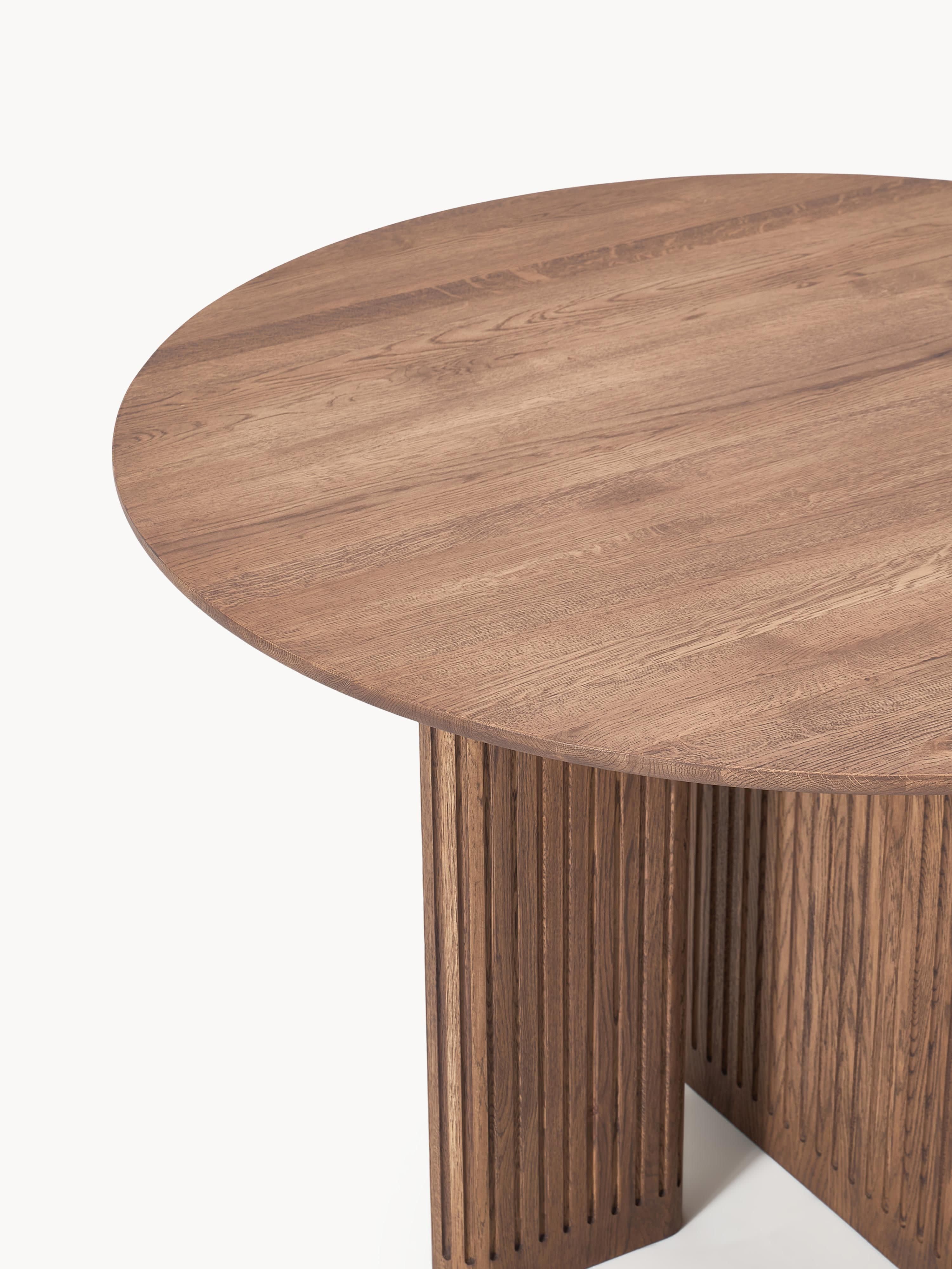 Jolka Round Oak Wood Dining Table, Ø 120 cm