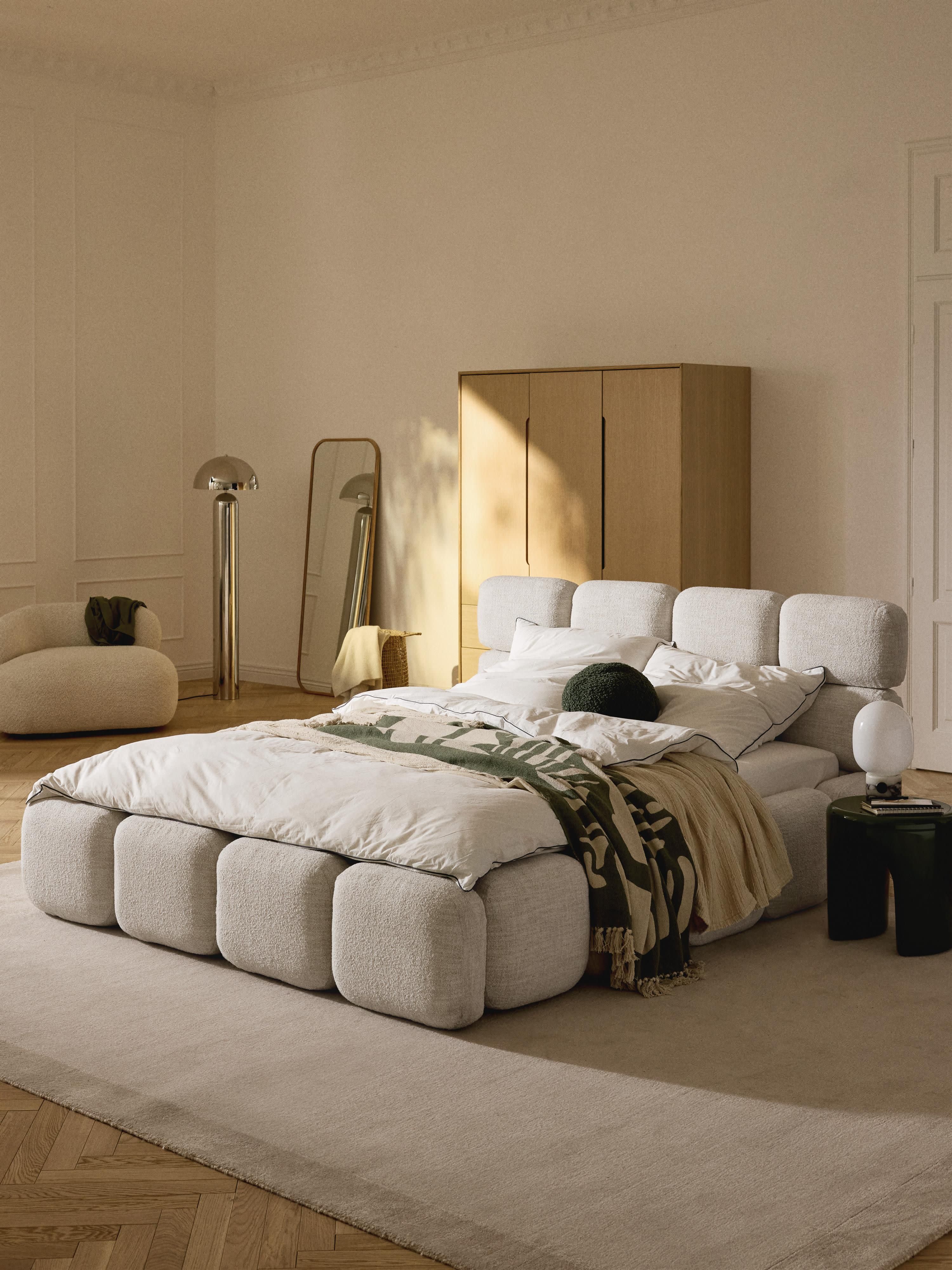 Tayla Upholstered Bouclé Bed