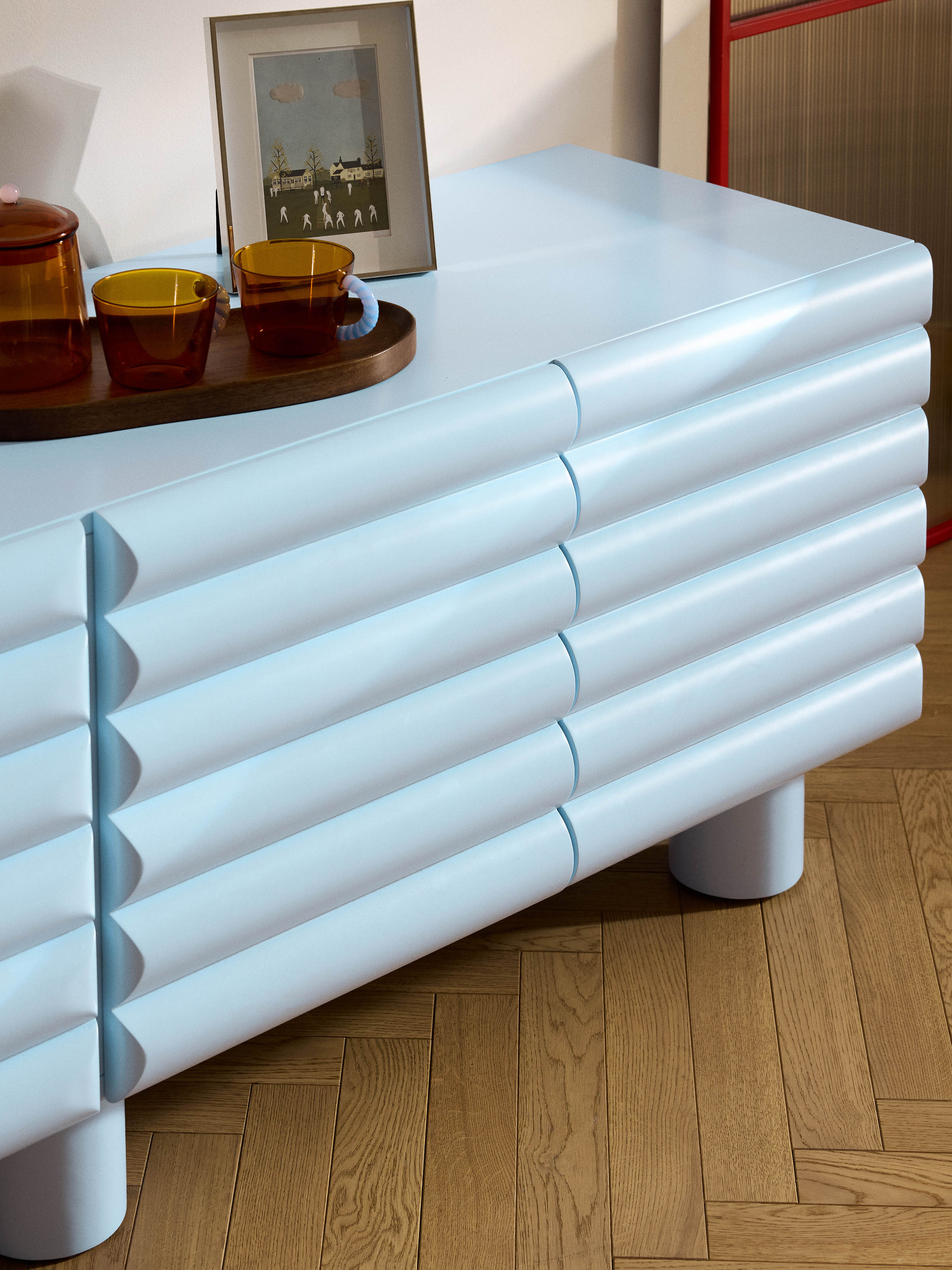 Fana TV Stand