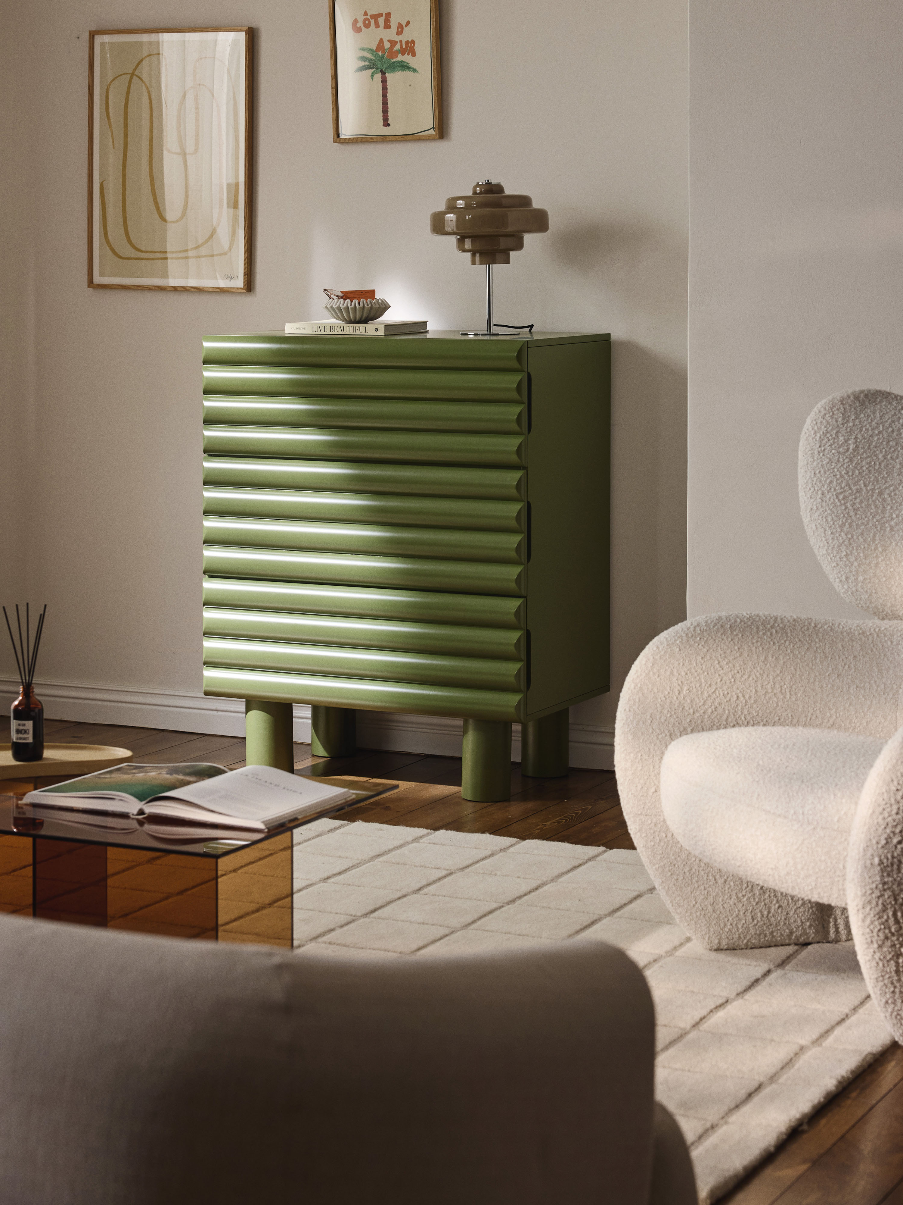 Fana Dresser