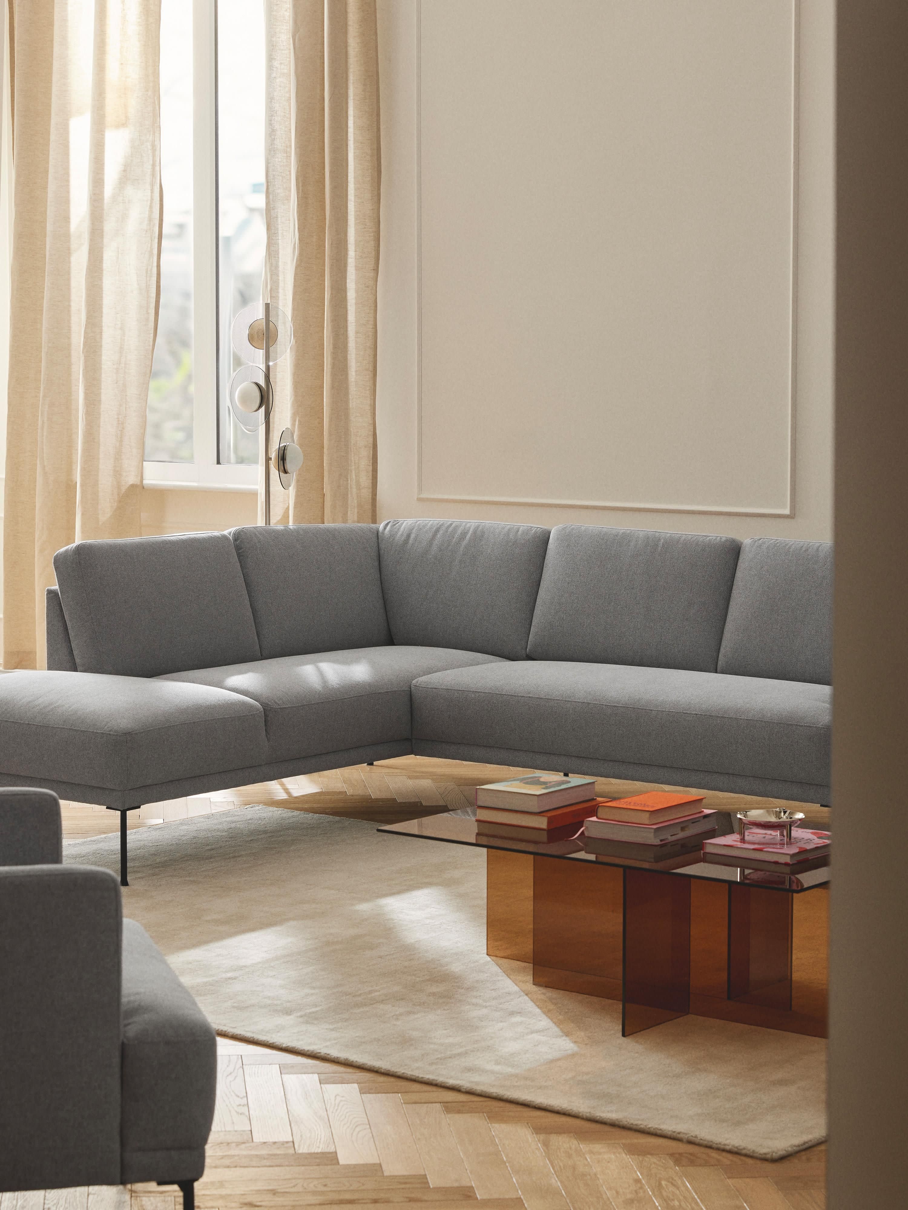 Fluente Corner Sofa