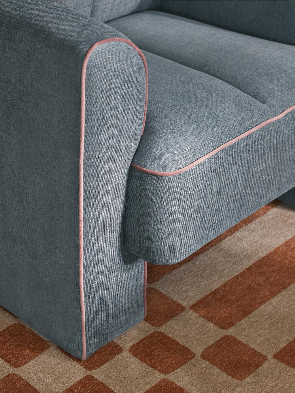 Bobi Armchair