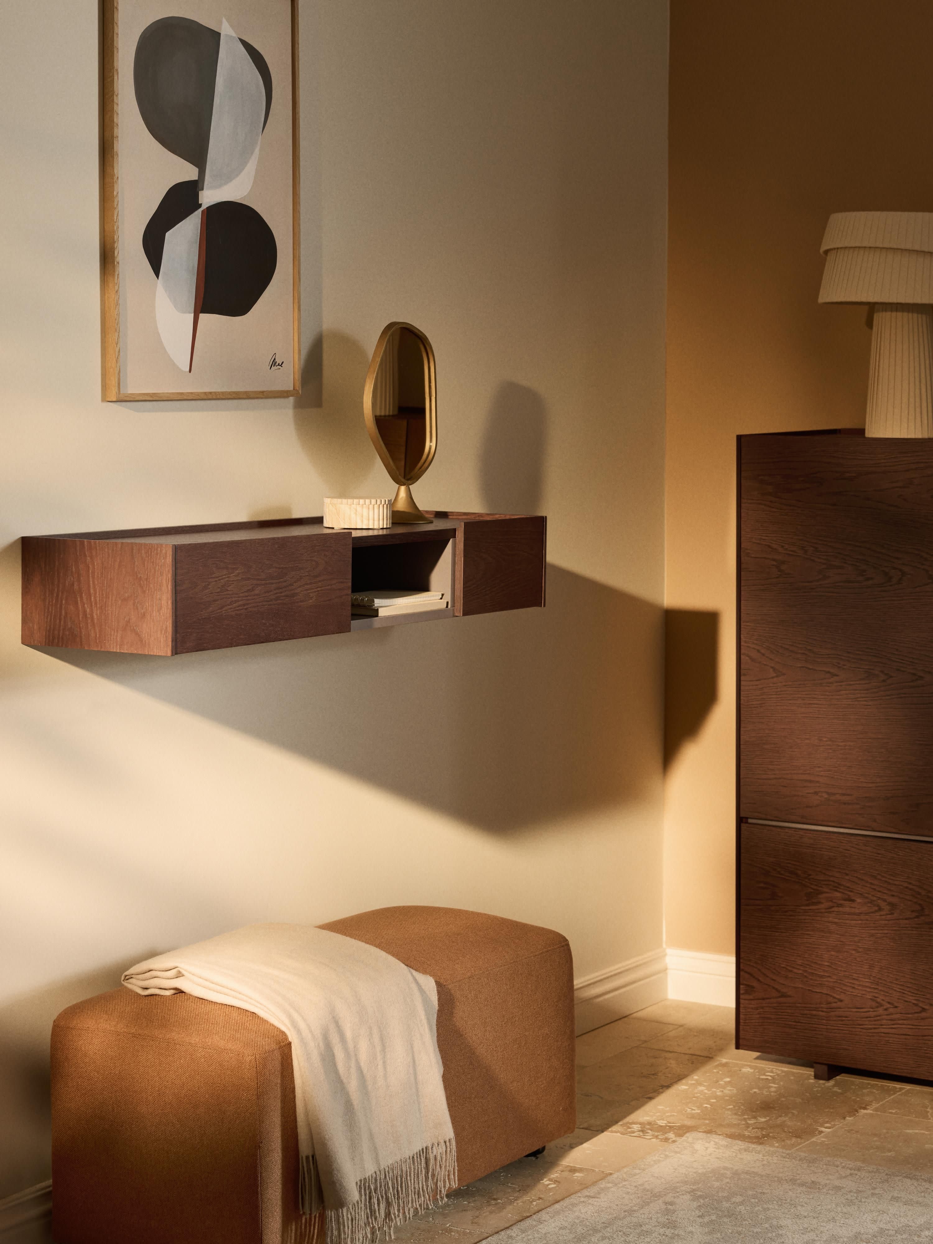 Larsen Wooden Wall Console