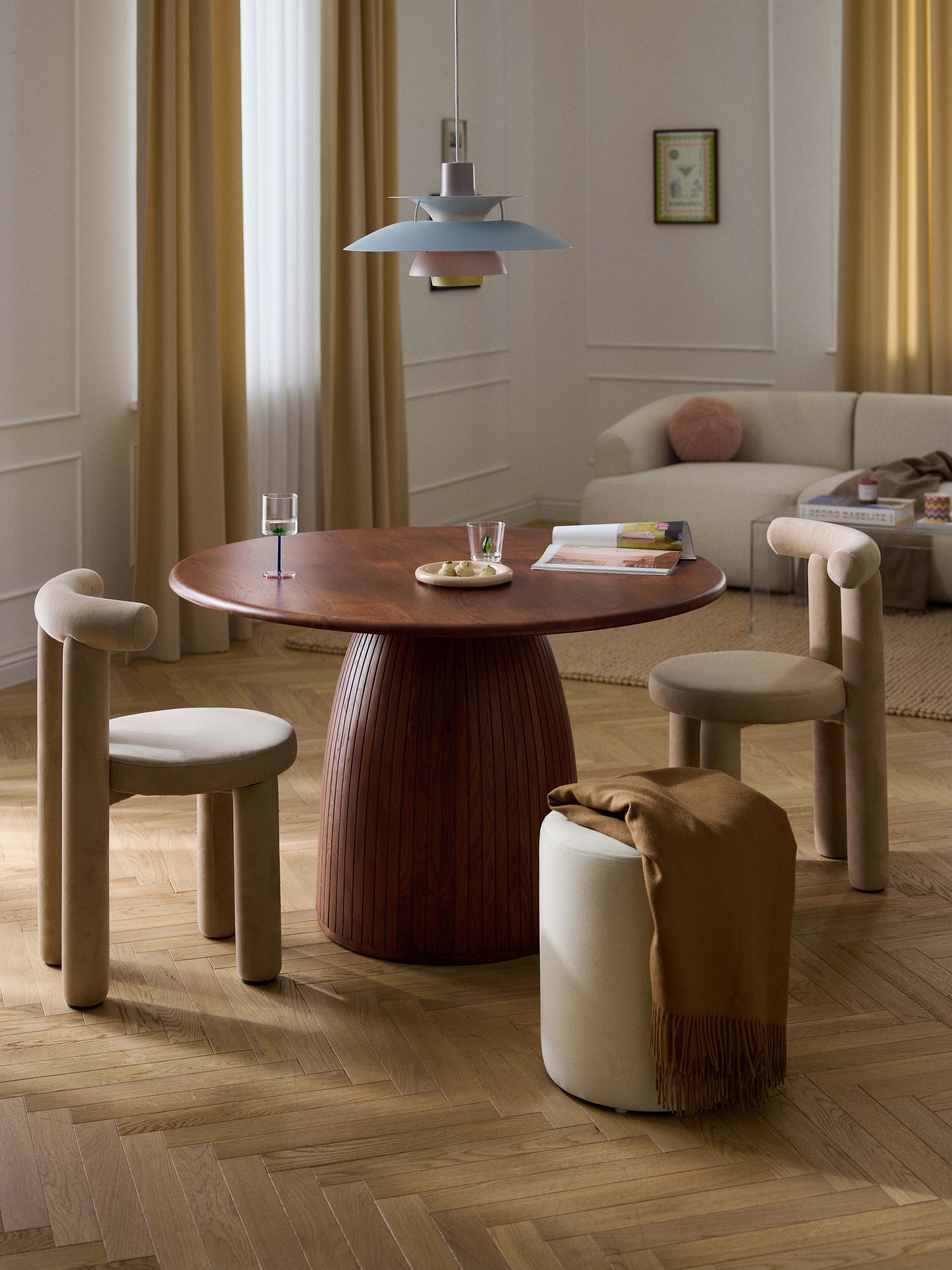 Nelly Round Dining Table with Groove Structure, in various sizes