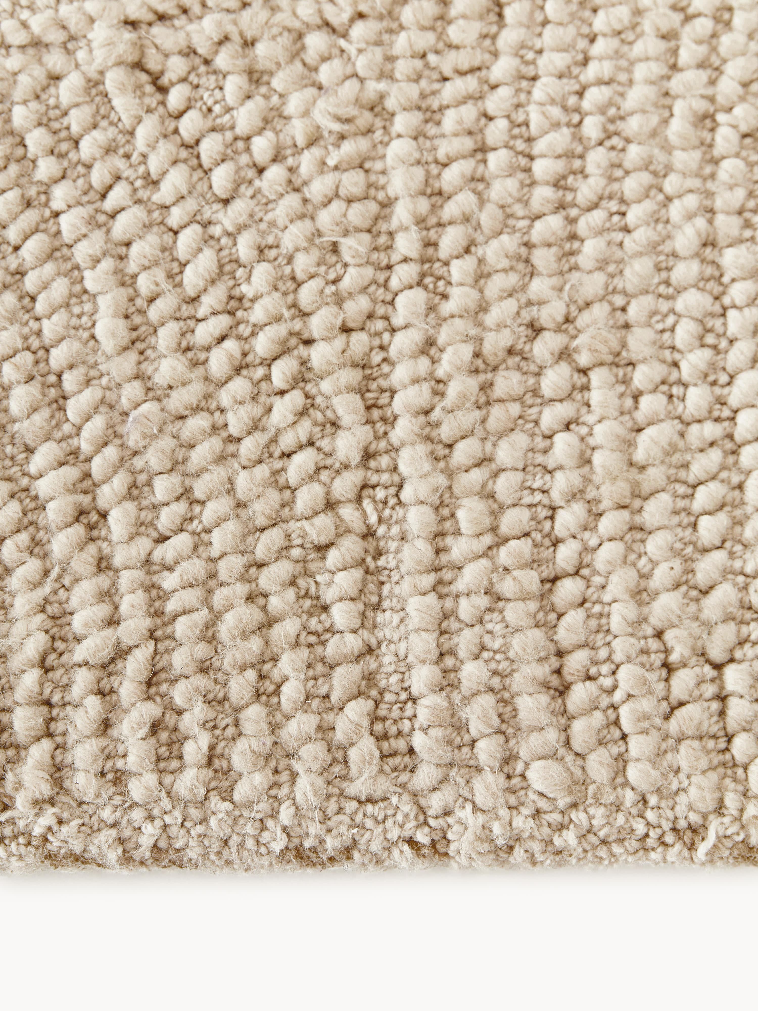 Eleni Round Hand-Tufted Wool Rug