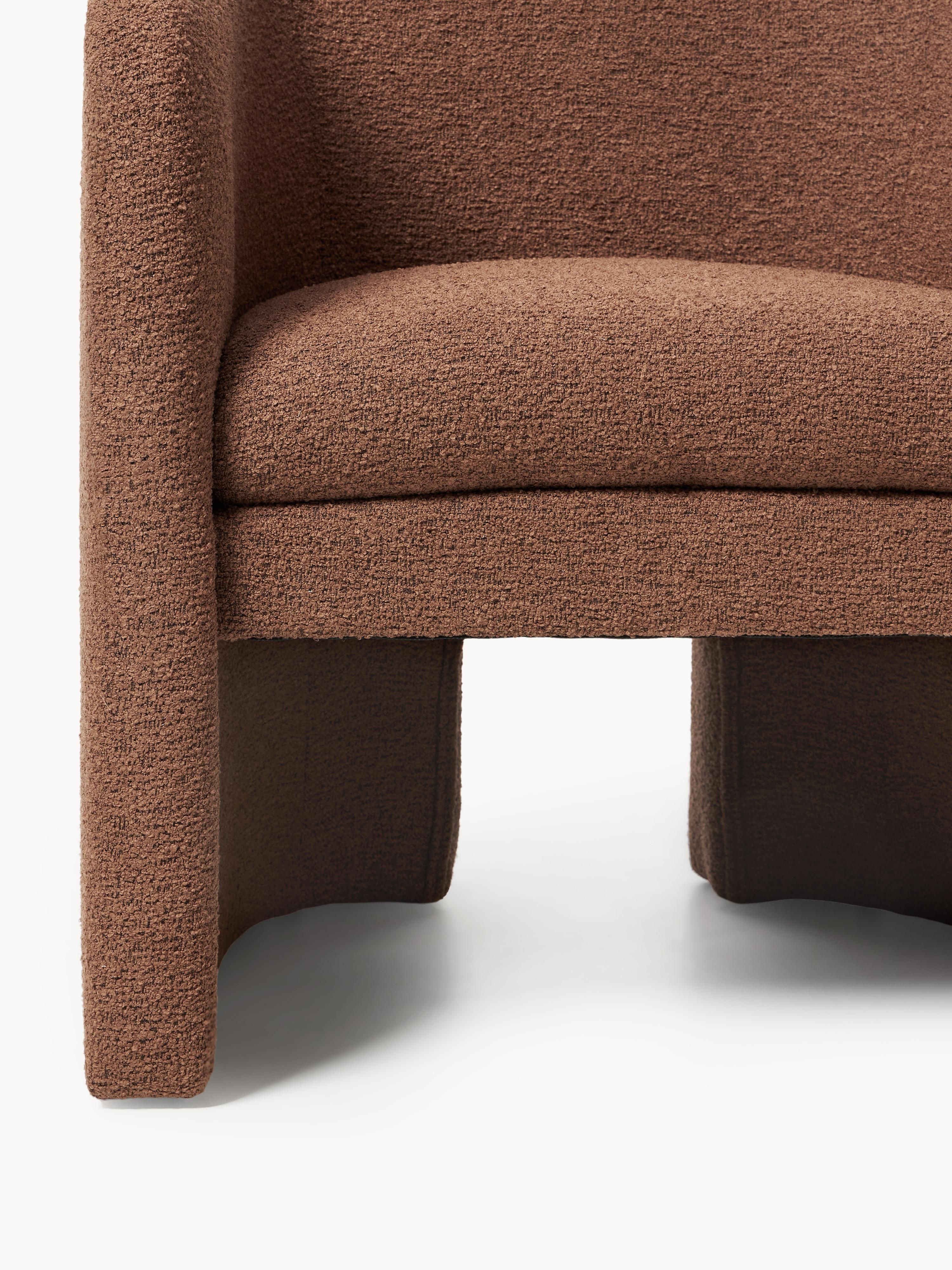 Mairo Bouclé Lounge Chair