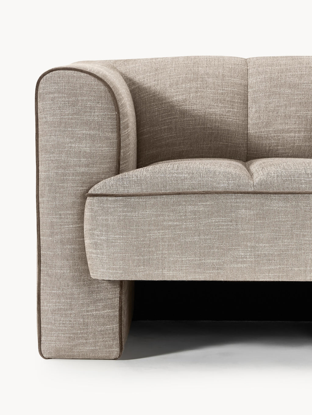 Bobi Armchair