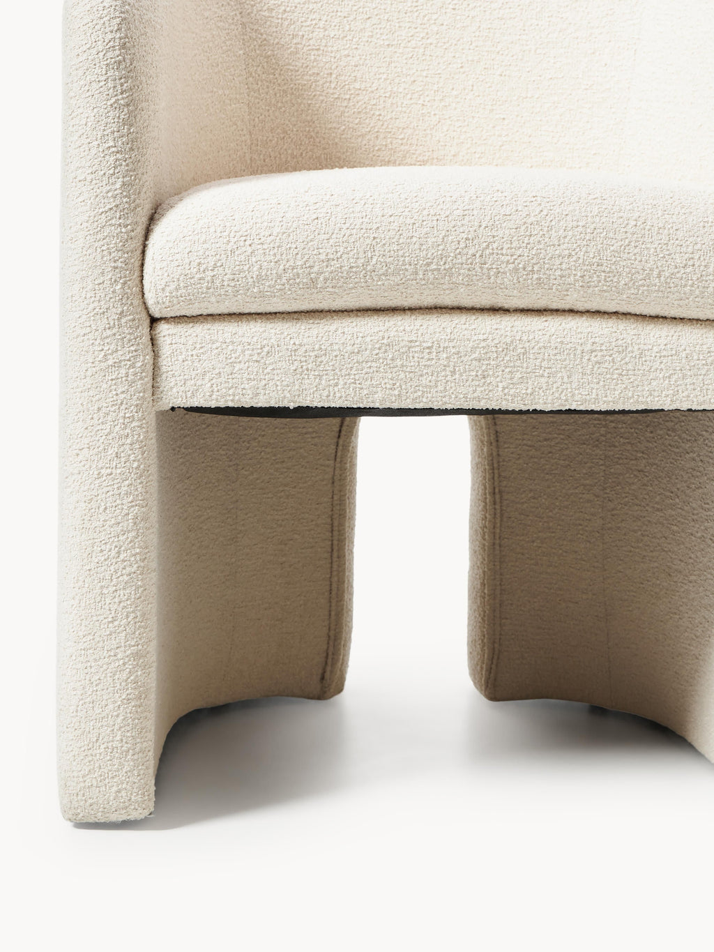 Mairo Bouclé Dining Chair with Armrests